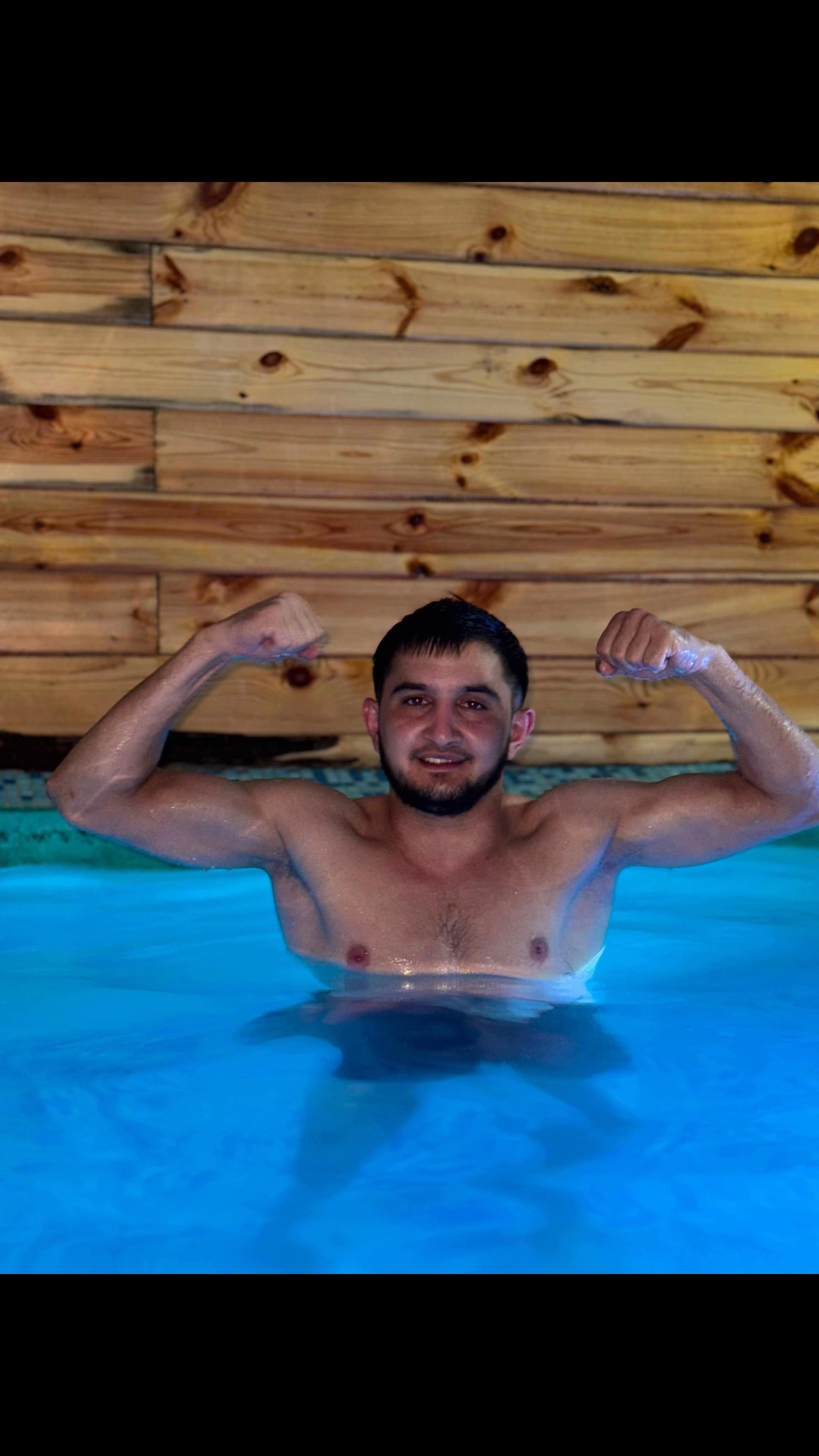 @Babək Qənbərov 🦁