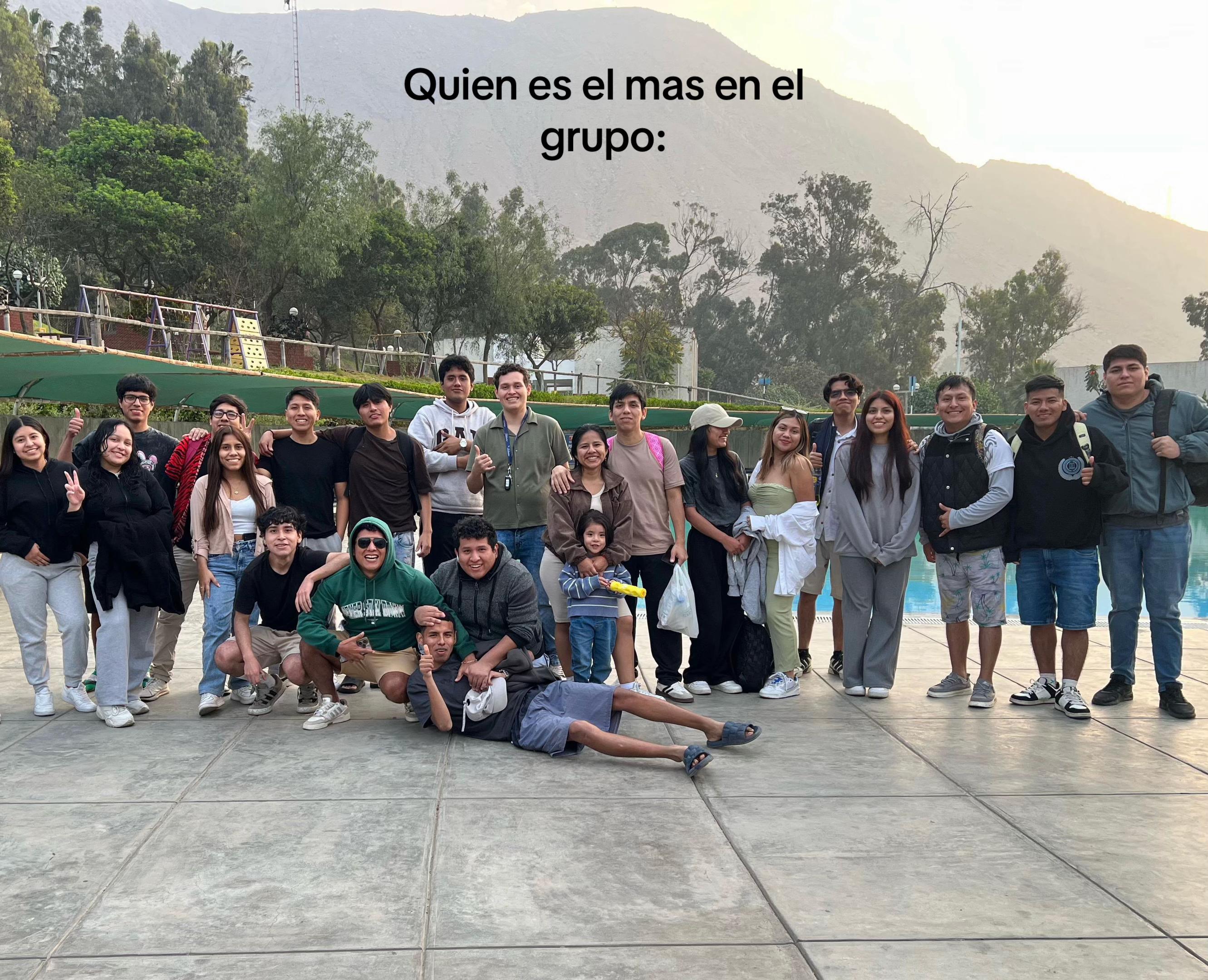 @Los descuadrados