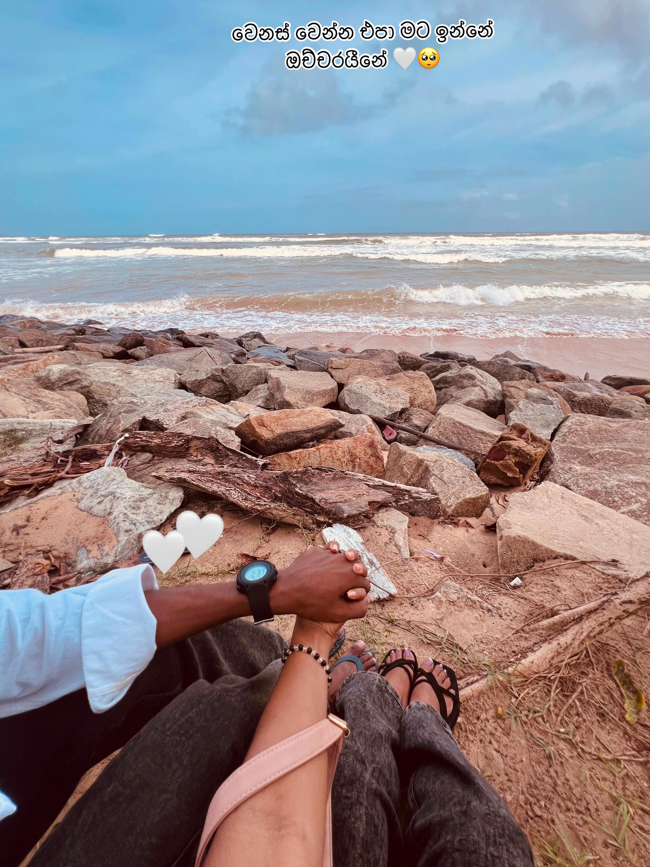 @MADHU 🐚🍄🥀🌊