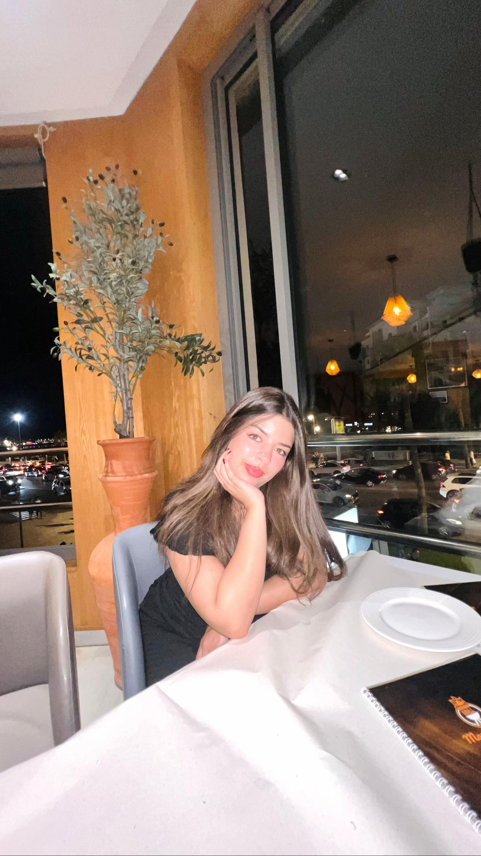 @جيهَاانْ🦢💕
