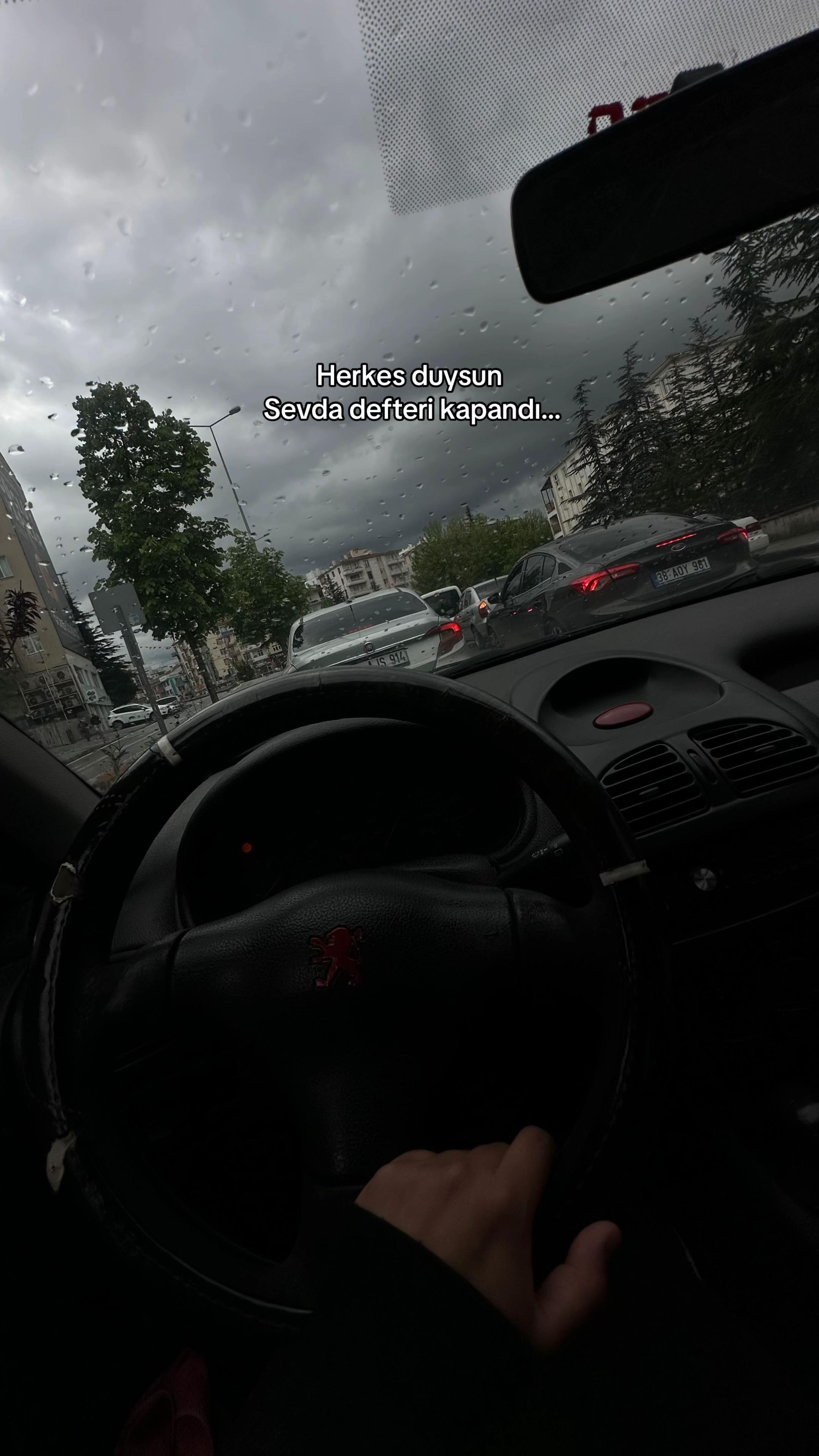 @MЯV&spades;️