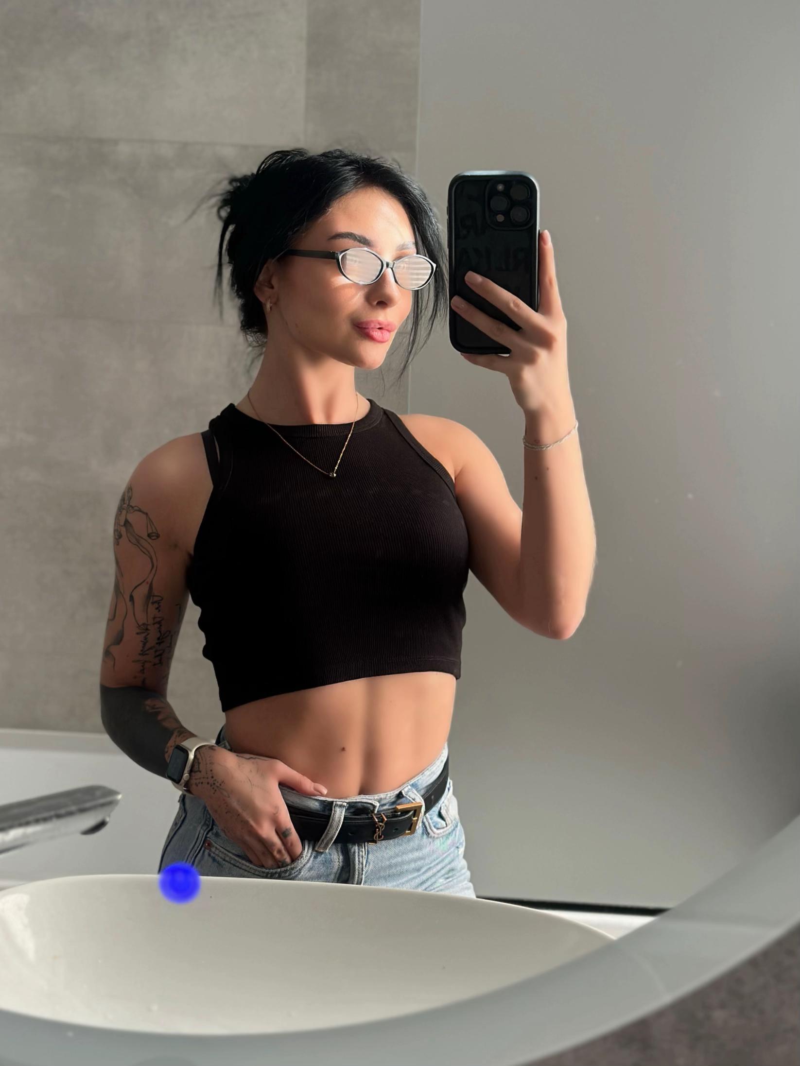@iamdobrolubova