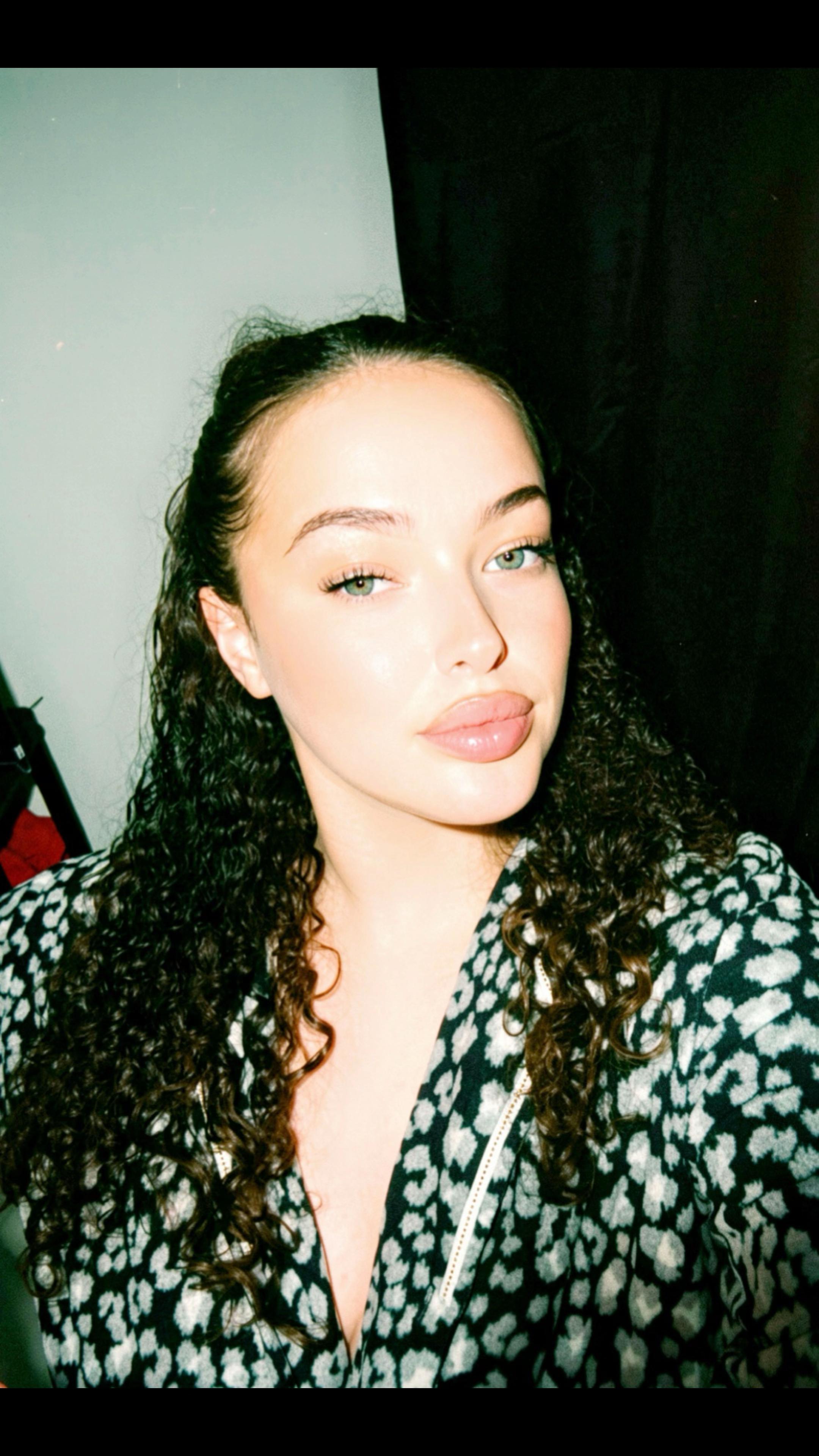 @KiKi