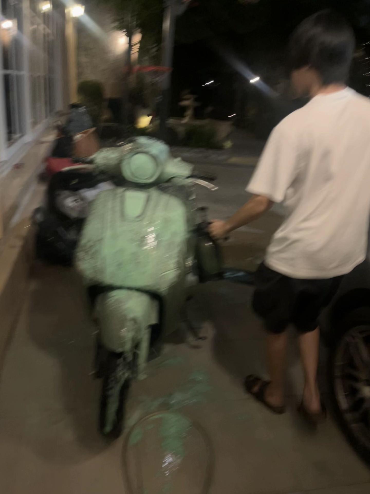 @ตุ่ยดุ่ย
