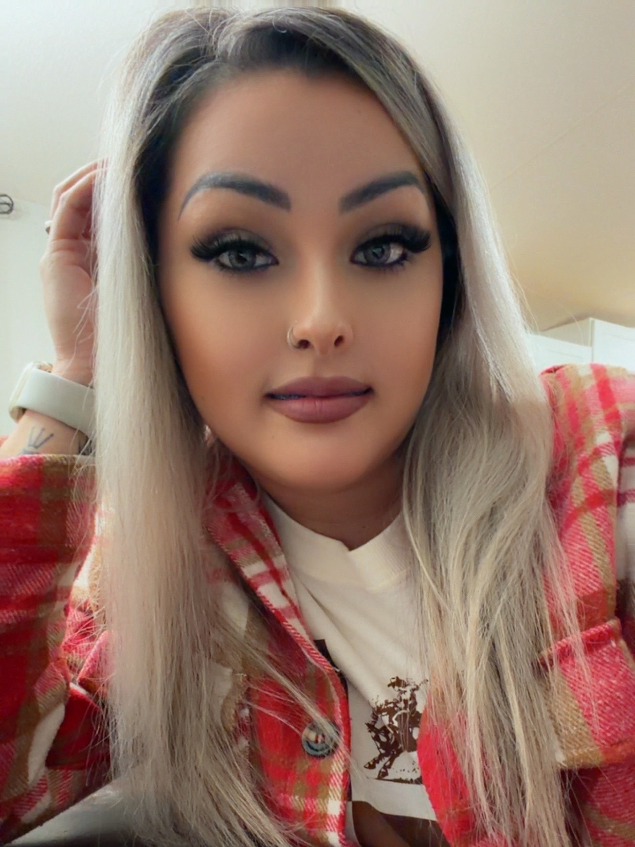 @Muñe🦋🖤🌺