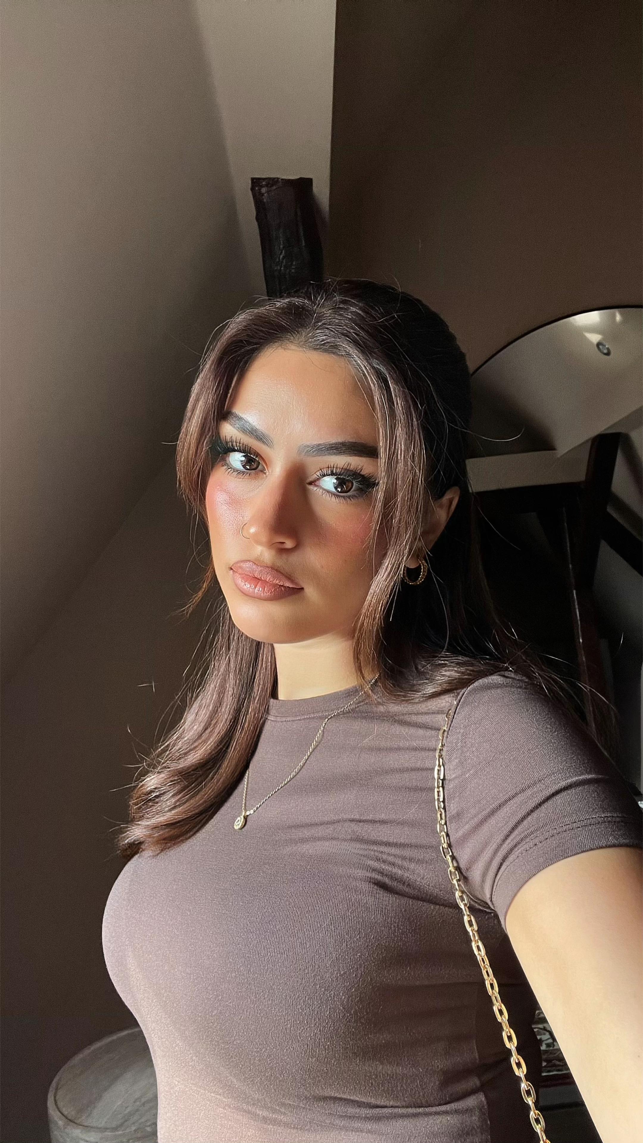 @El1🌺