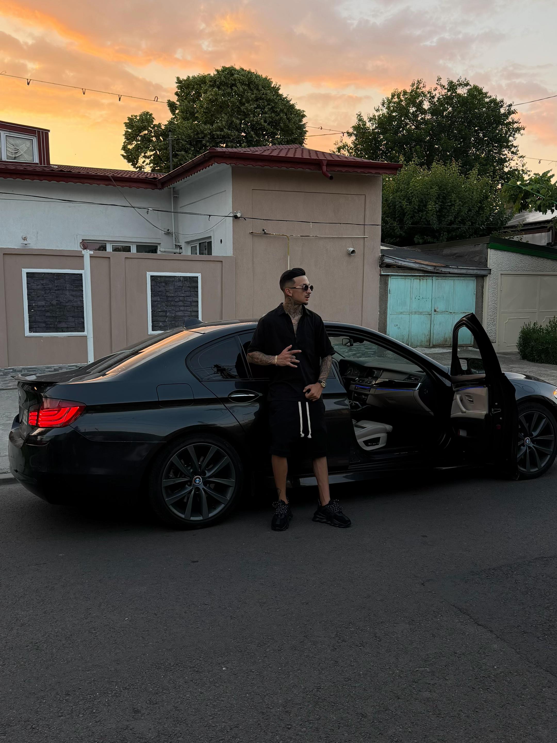 @Lazăr666
