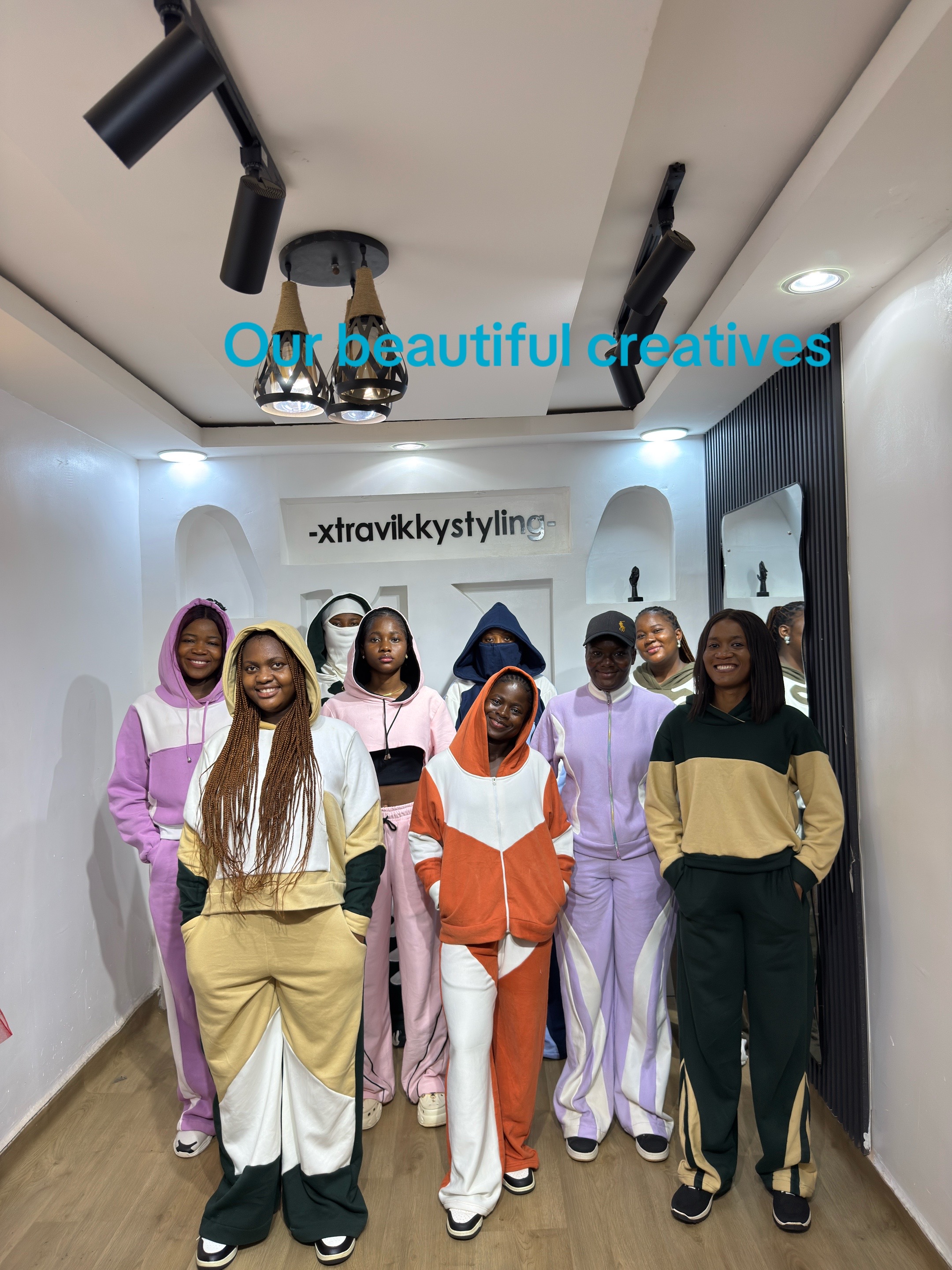 @XTRAVIKKY STYLING