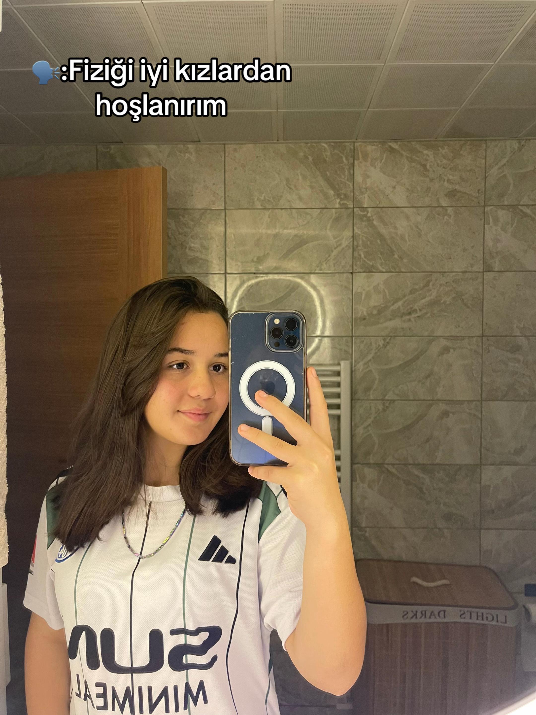 @buglem_258