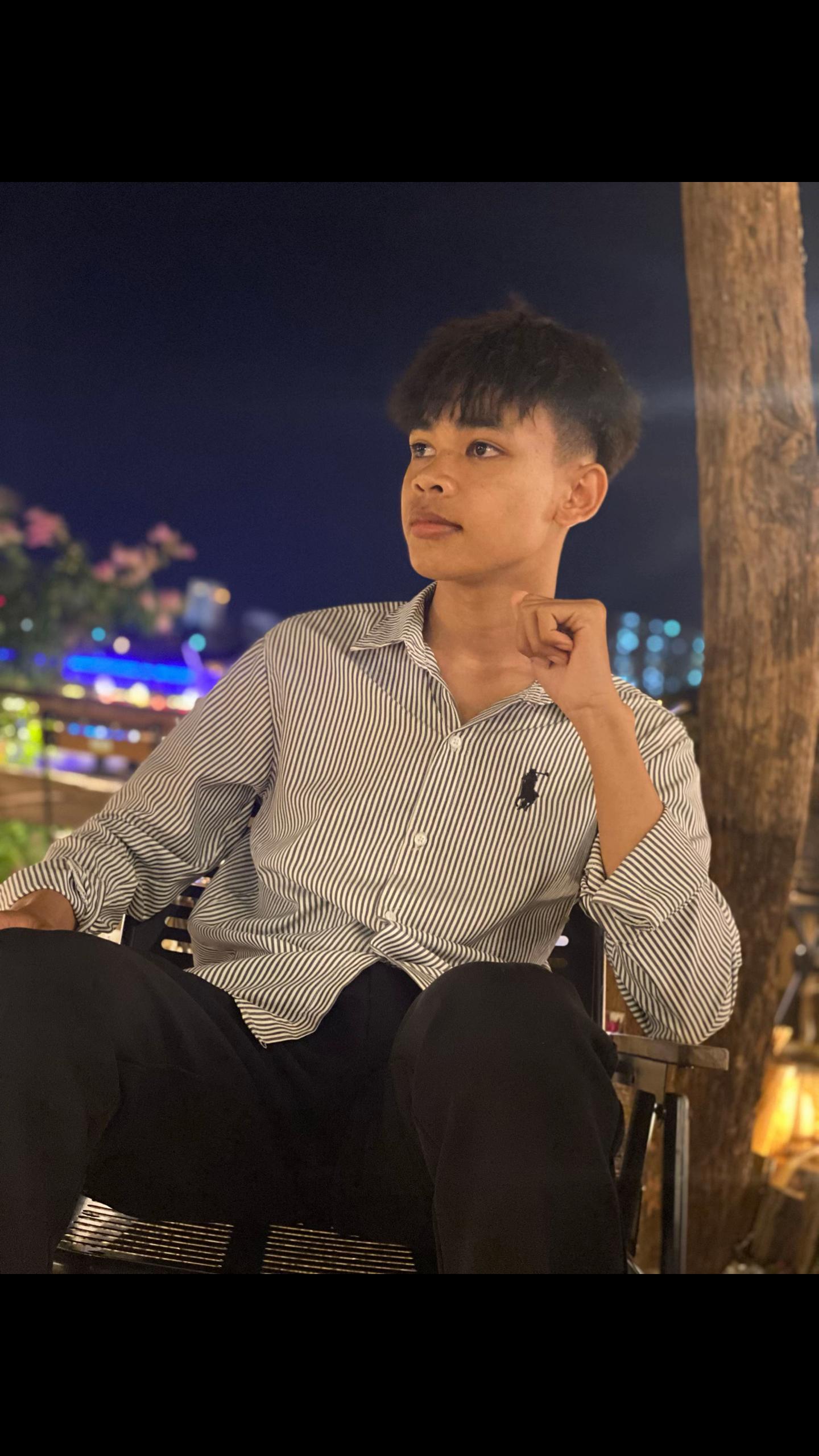 @yanhh🗿
