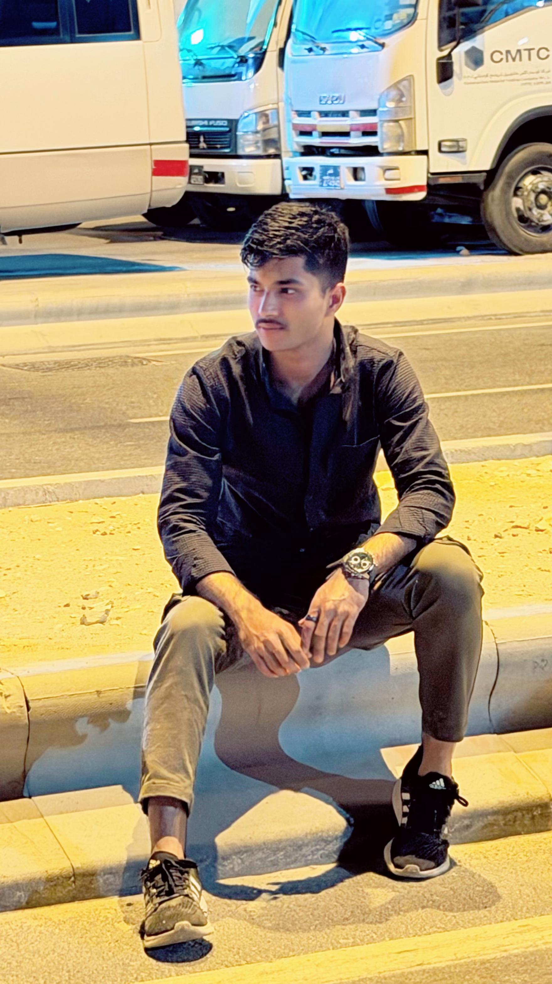 @🇳🇵Being꧁☆•Aftab•☆꧂🇧🇭