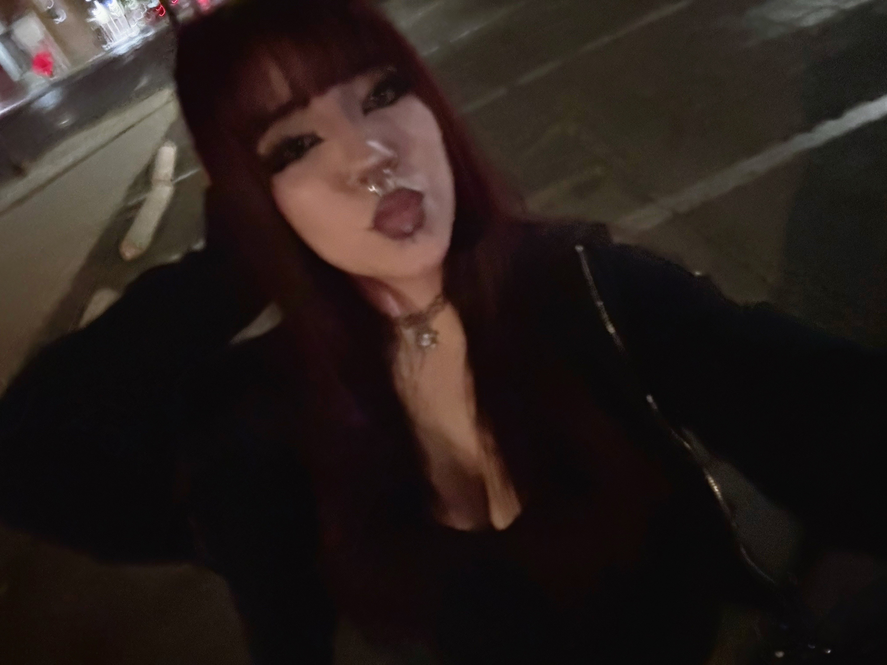@🧛🏻♀️