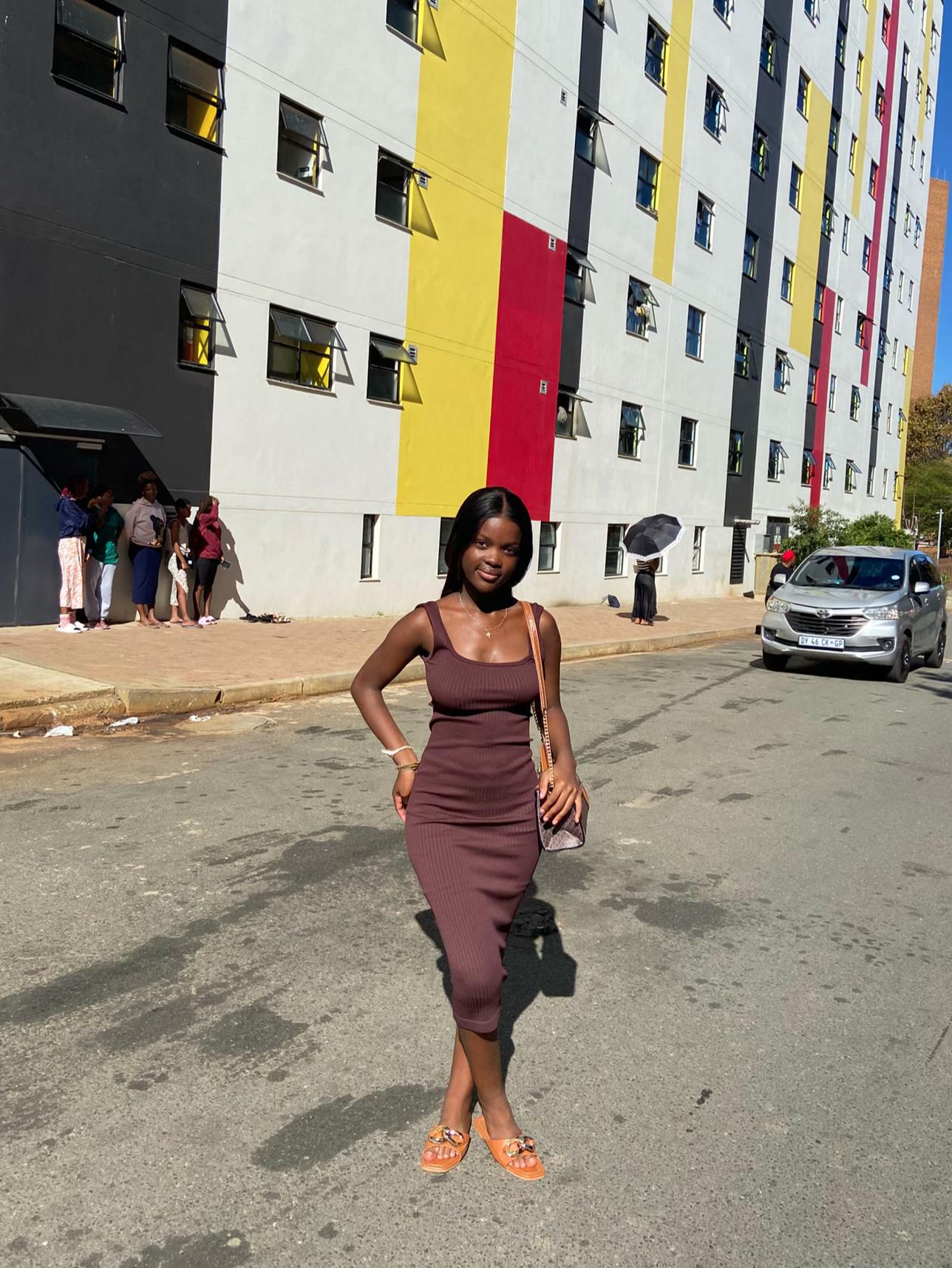 @mbali_zamangwane