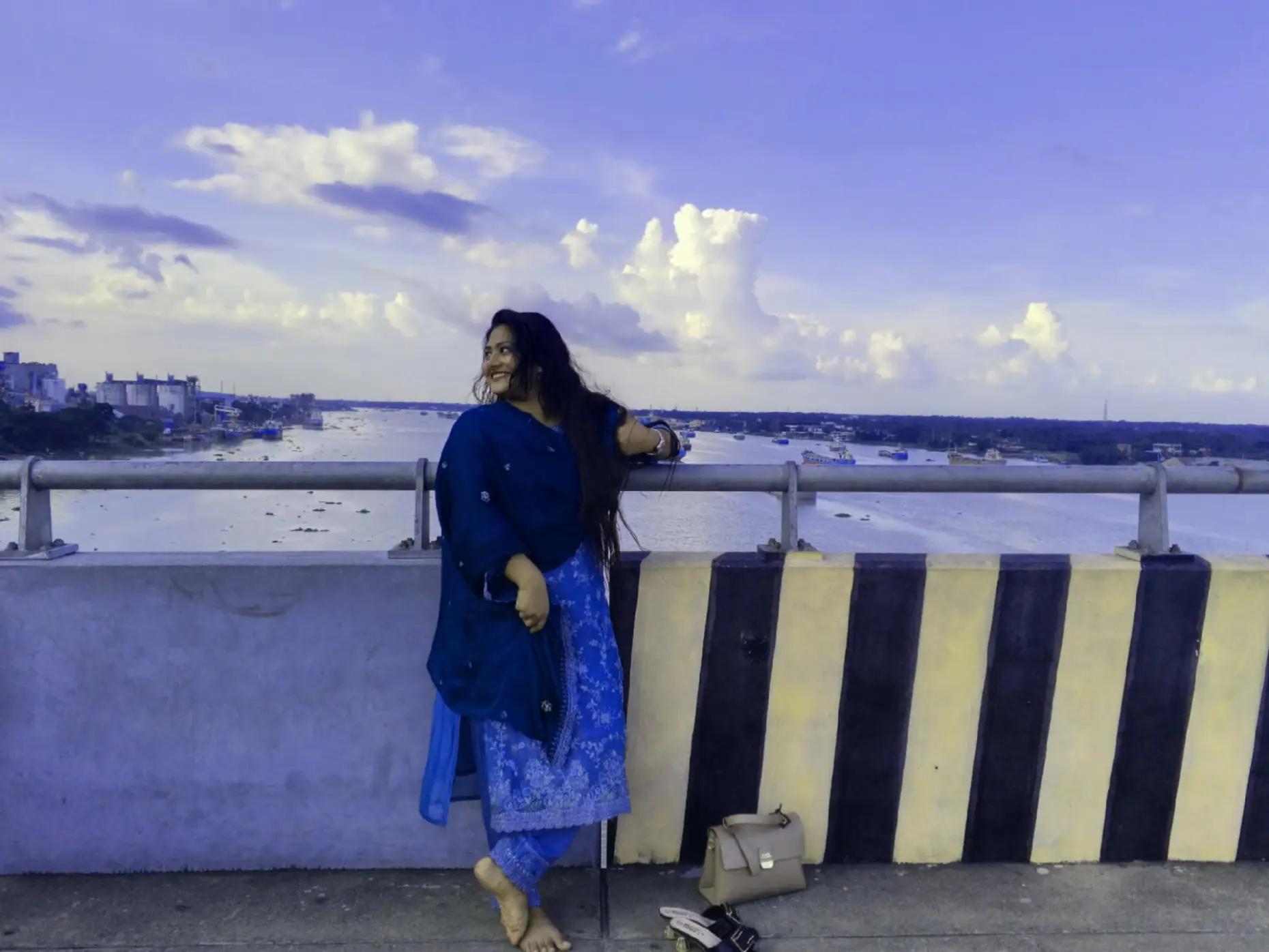 @মোহনা 🦋