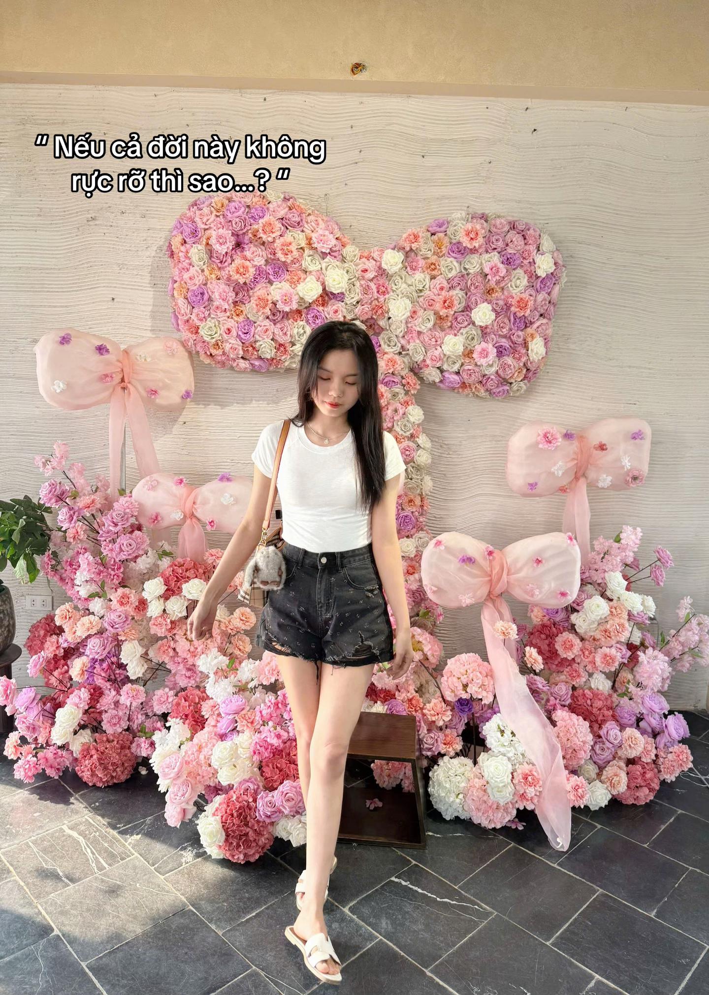 @Hồng hạnh 🥰