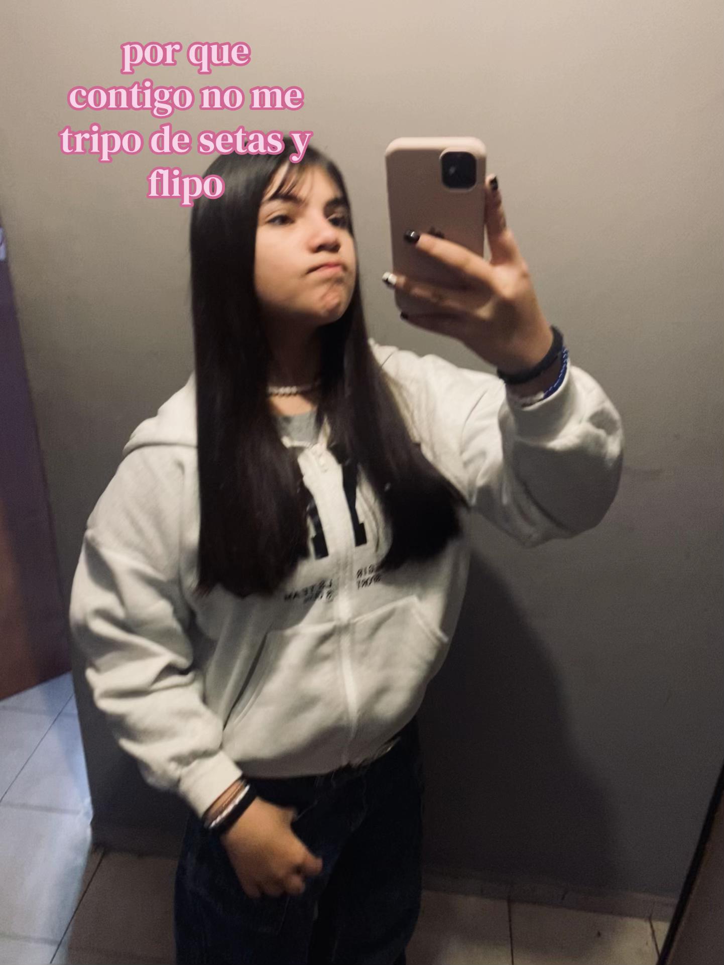 @candelaperonolaquequema💜