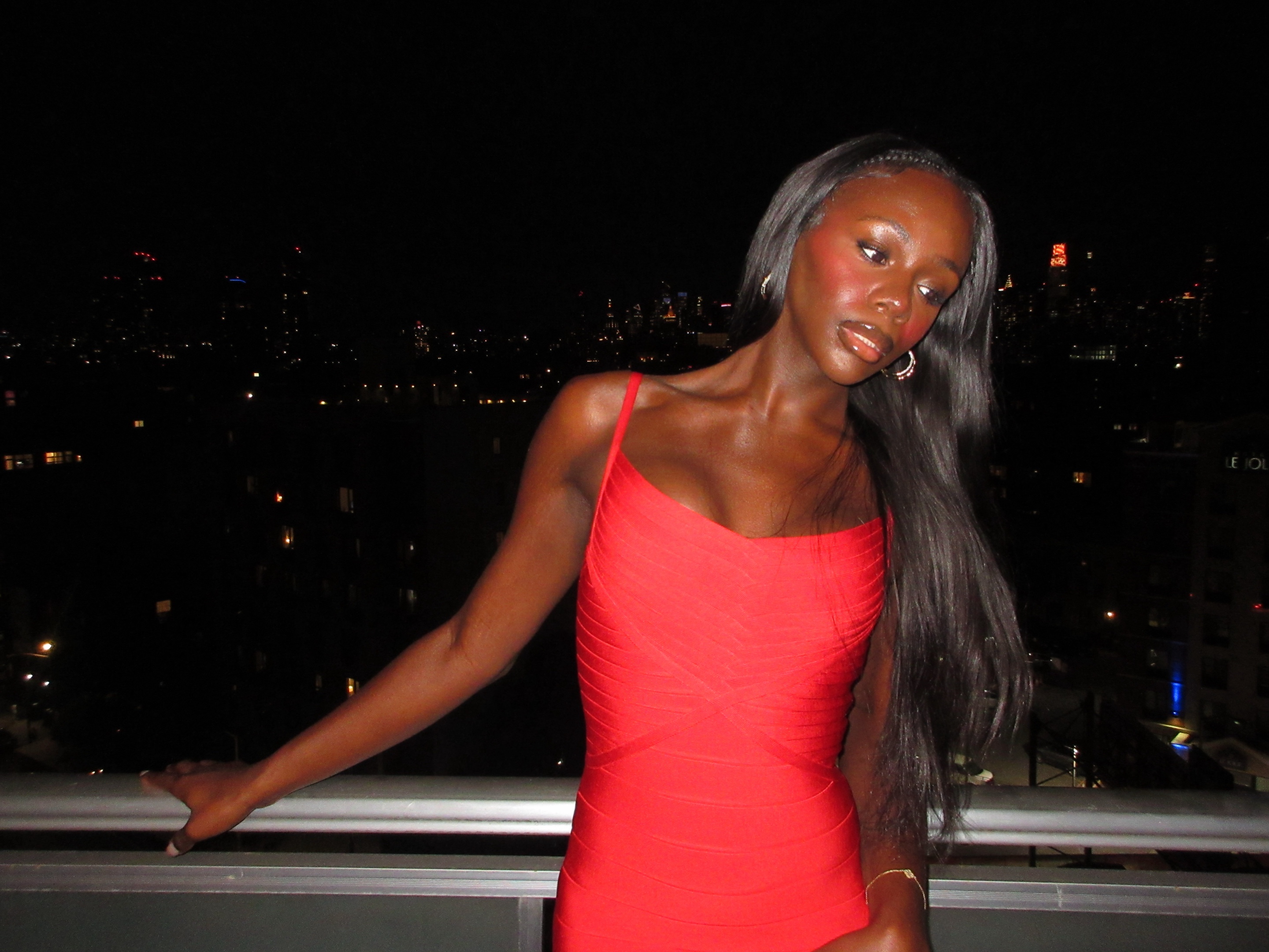 @essence