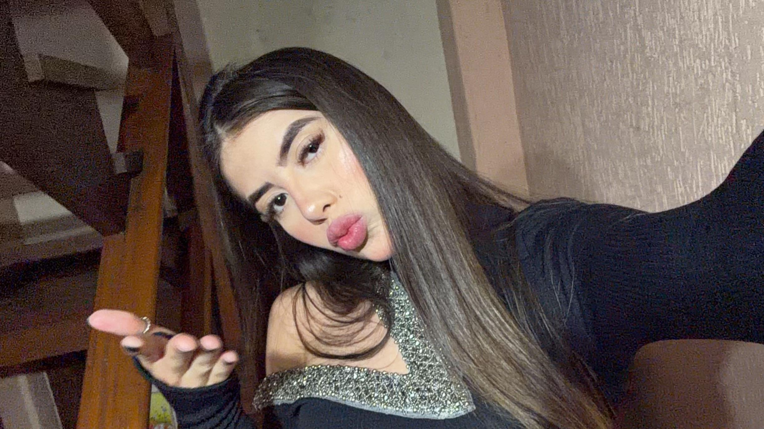 @Lo