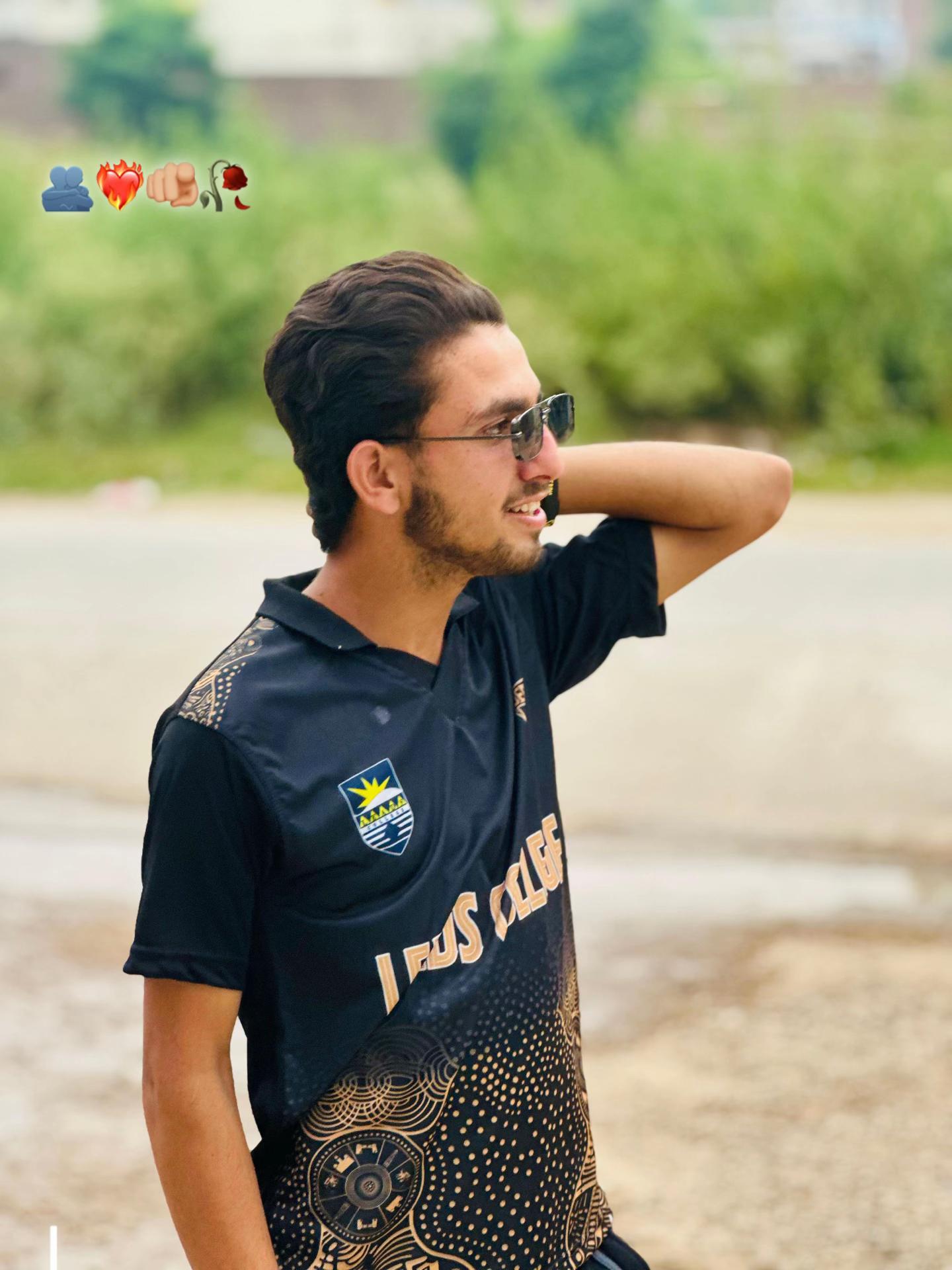 @QARI 46 👑