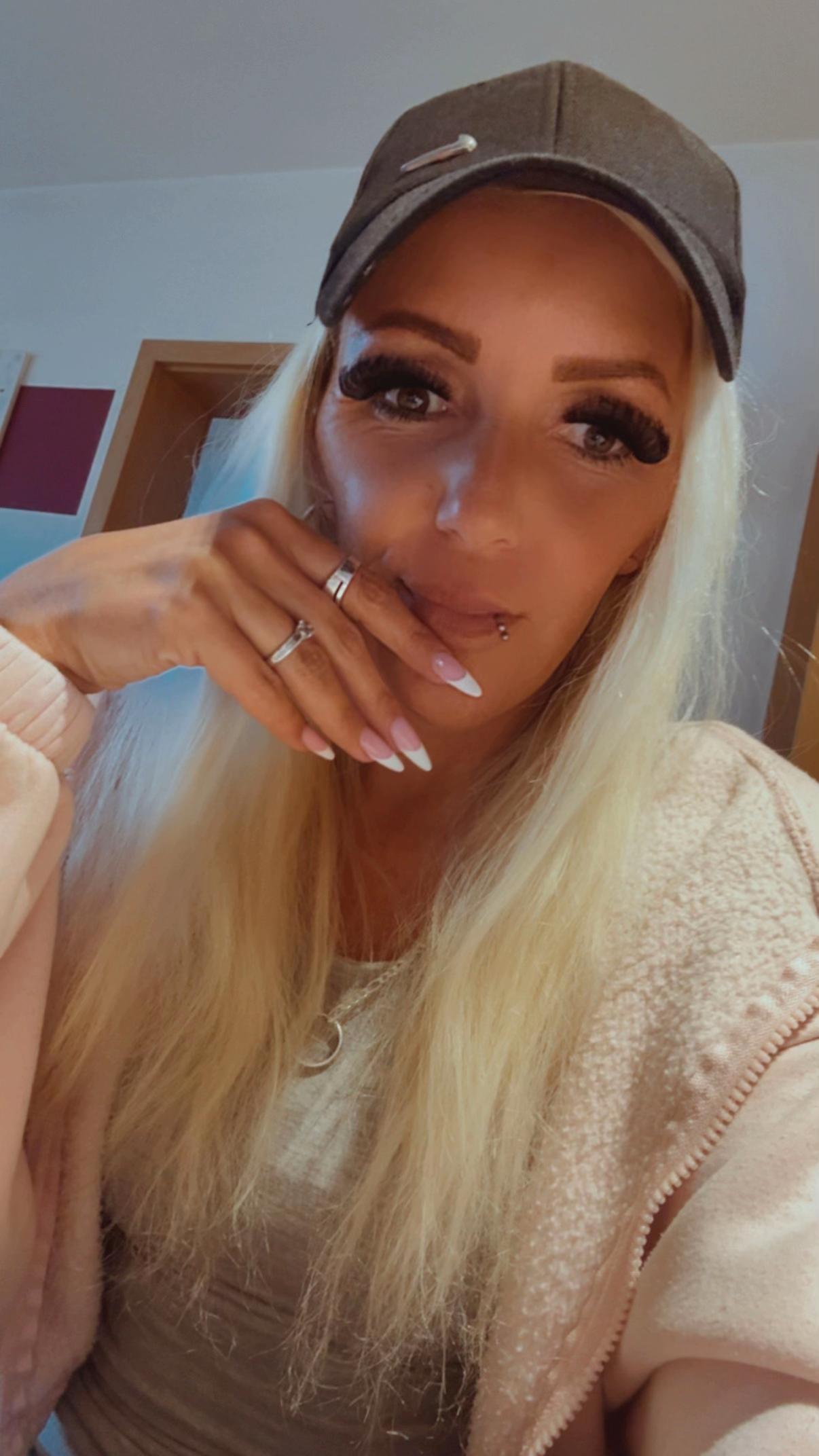 @👑 𝖿᰻rs𝗍 ᥴᥣᥲss ᑲᥲrᑲ᰻ᥱ 👑