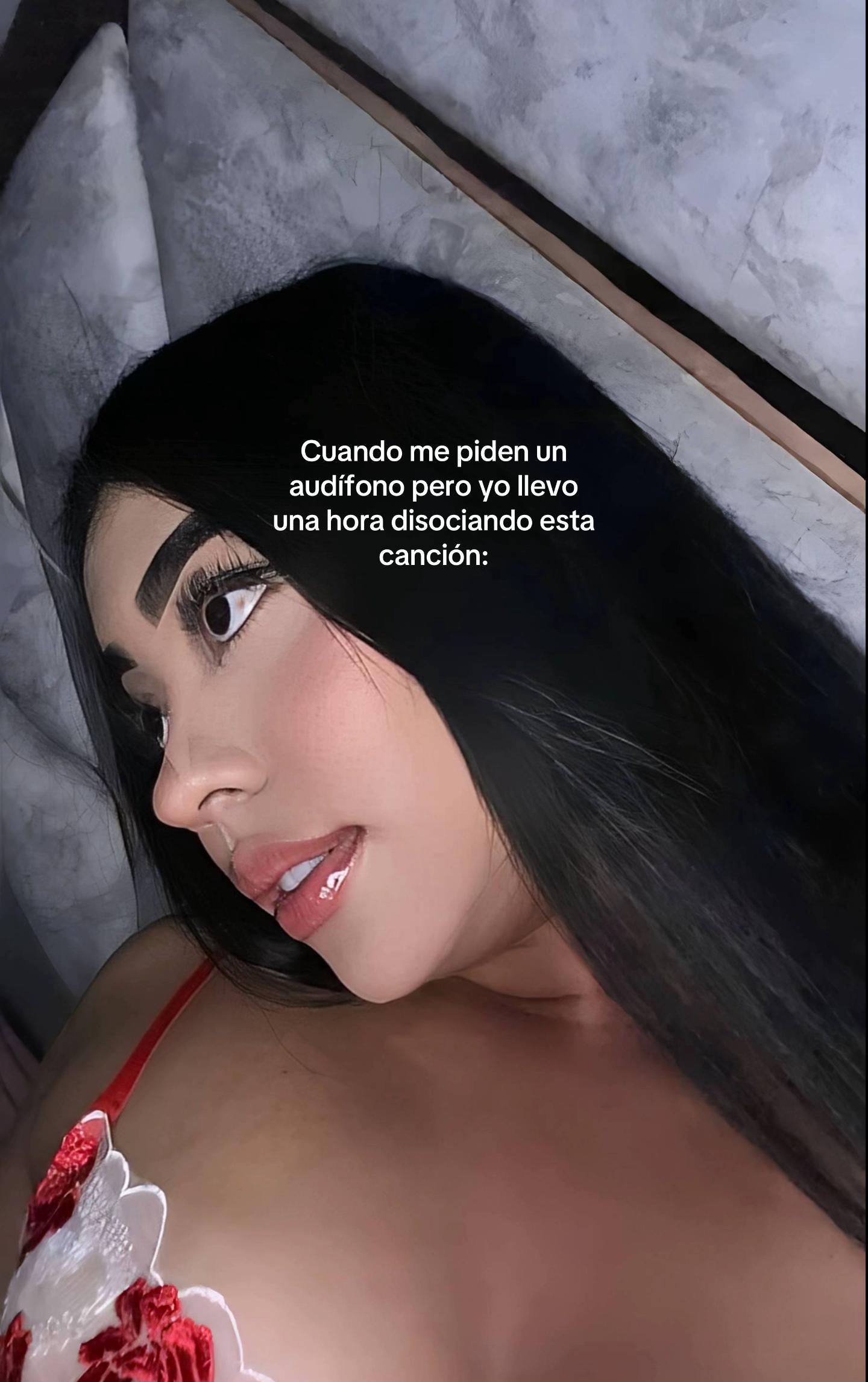 @Danieela267