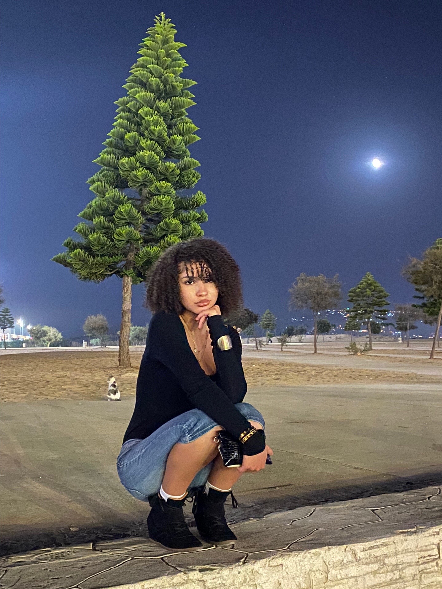 @Riri