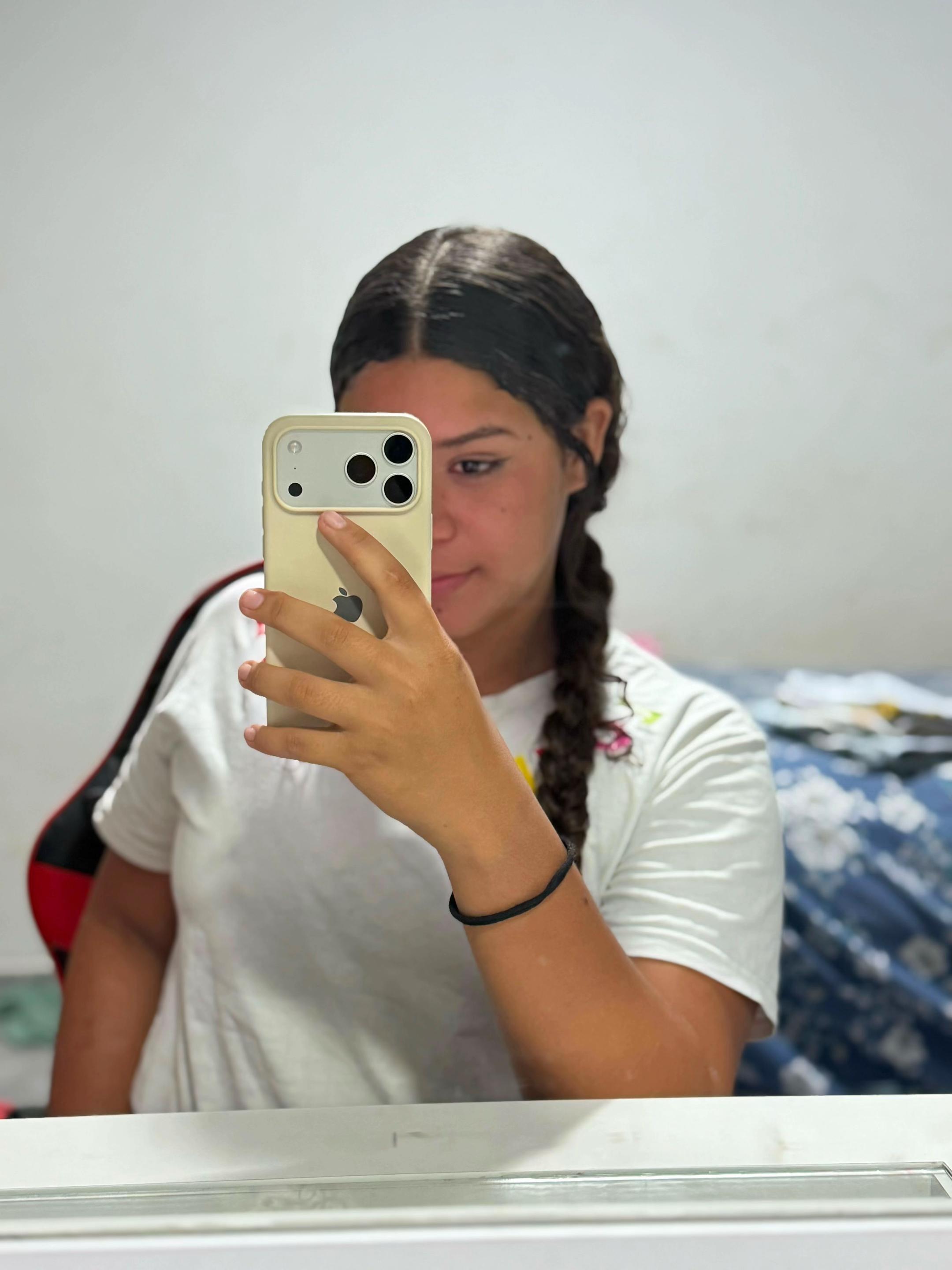 @yasminn.oficial2