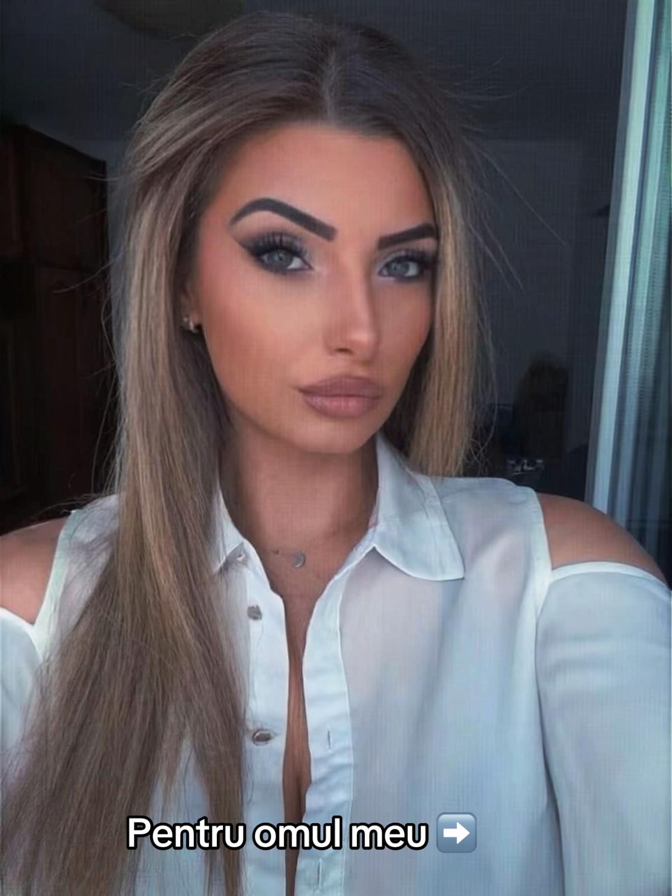 @Vanessa Carolinnee