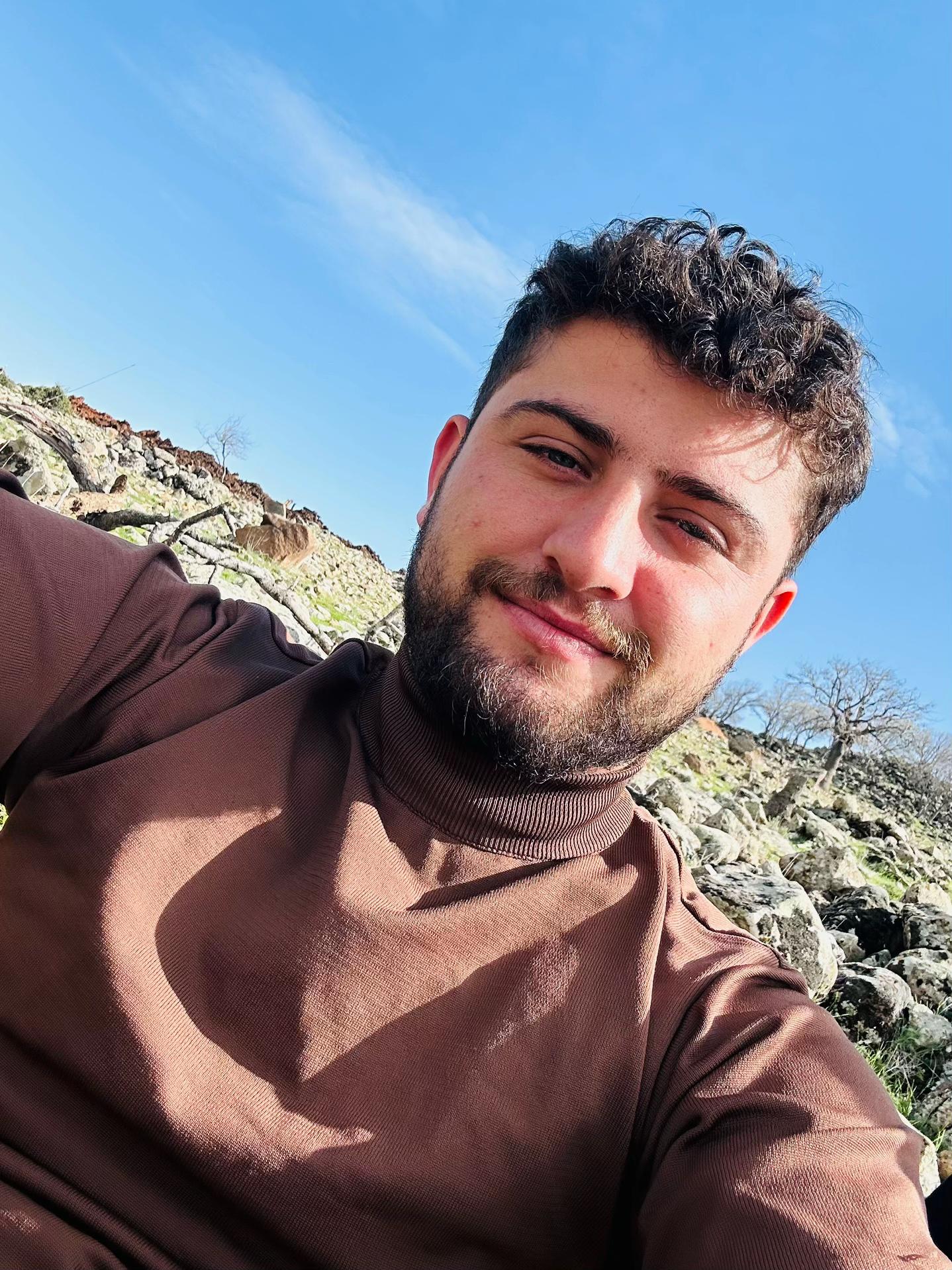 @A L İ S A R I K A Y A