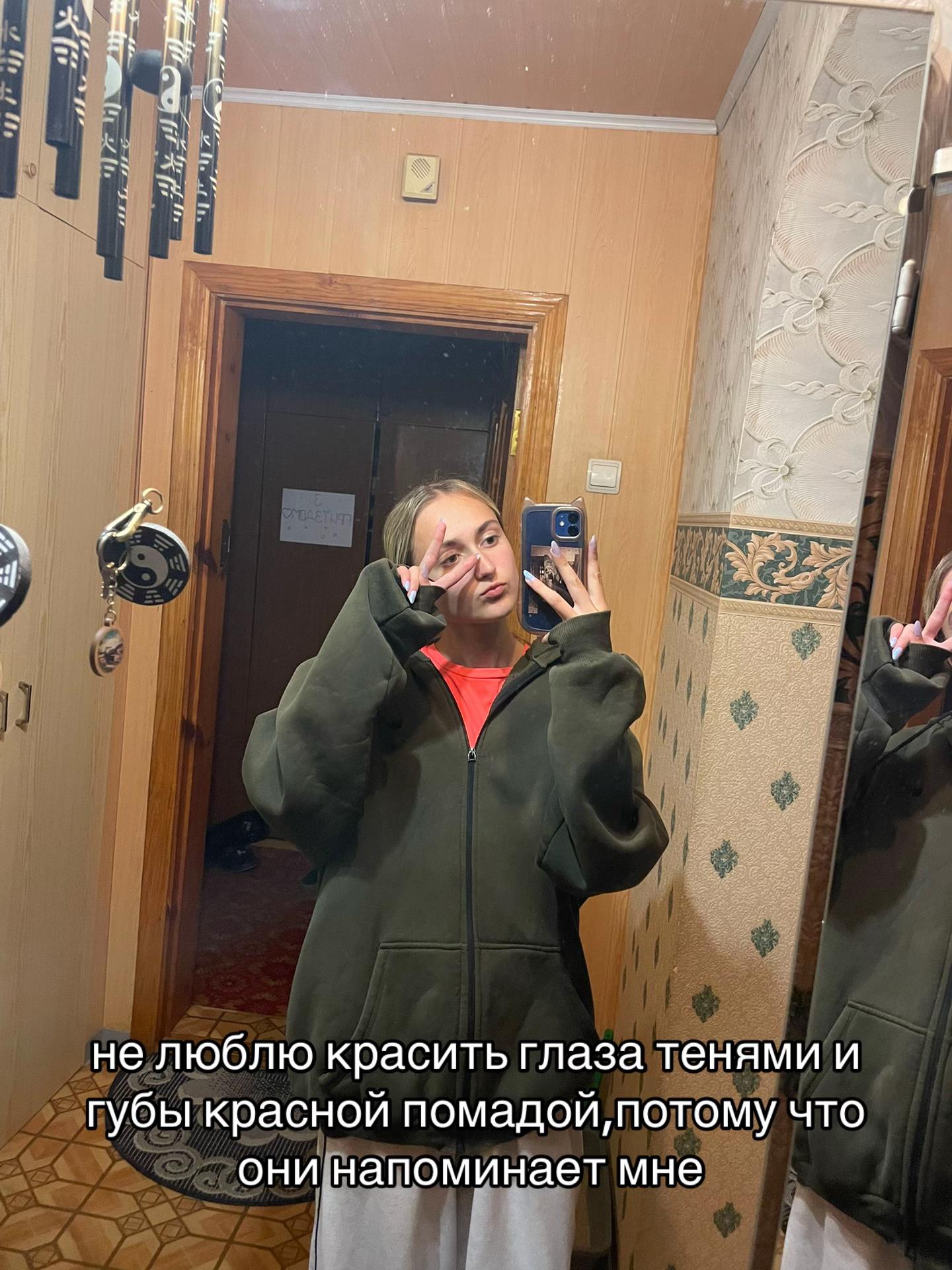 @🕷️