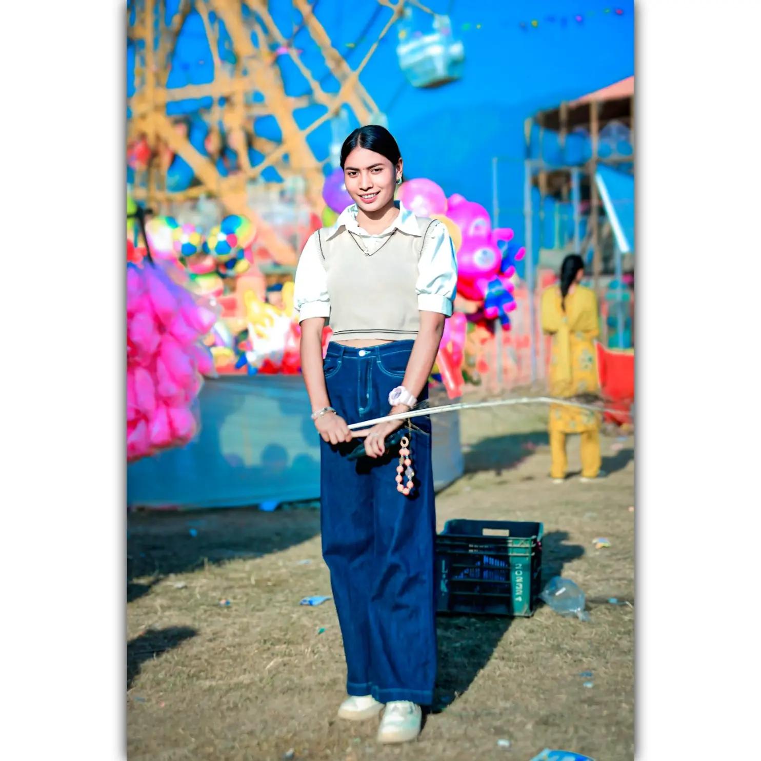 @MrS . ThaRuNi girl ๐๐ท
