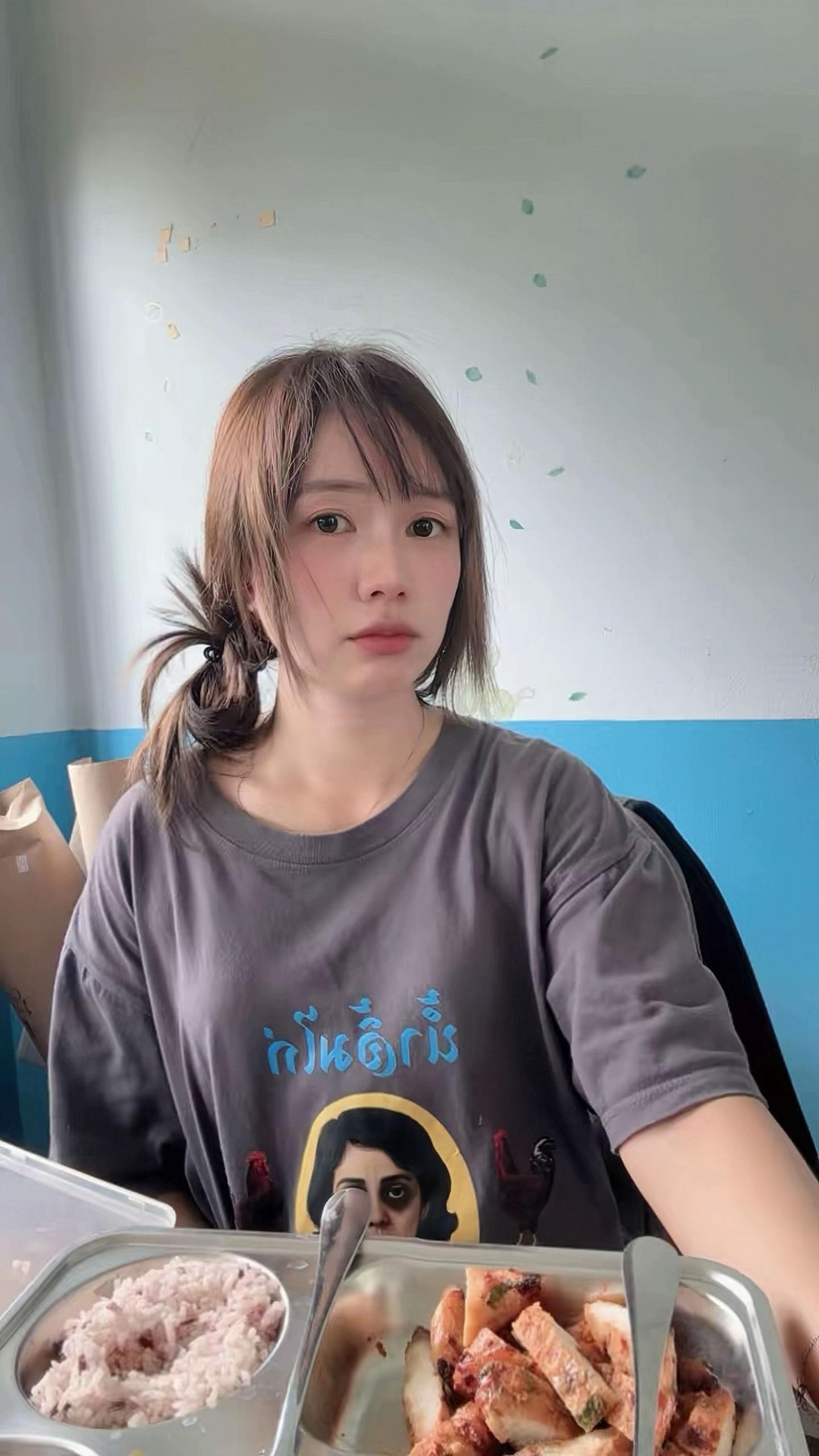 @ครูปอย สอนคอมพิวเตอร์ 🦋