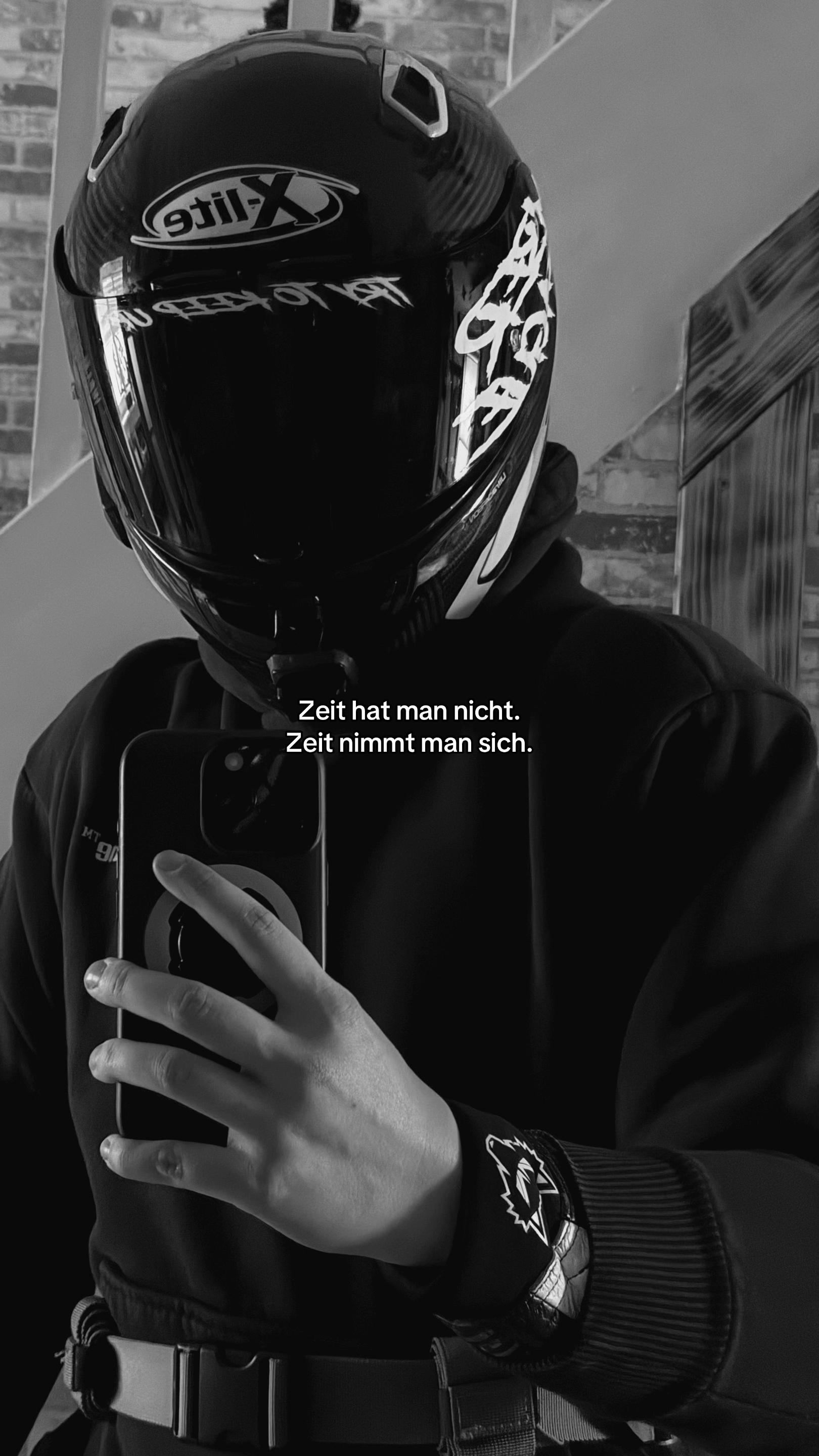 @die mit der 790๐ฆ๐ฅ