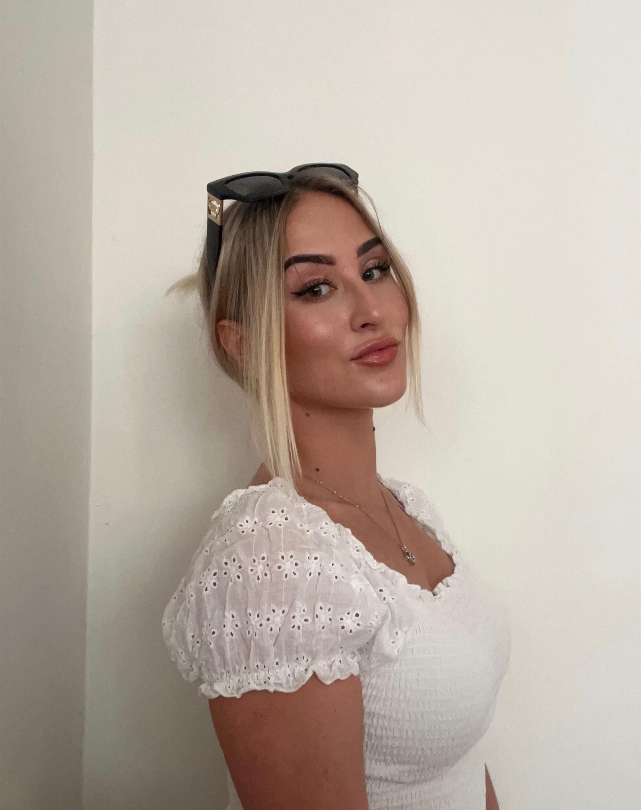 @Feyena 🌺