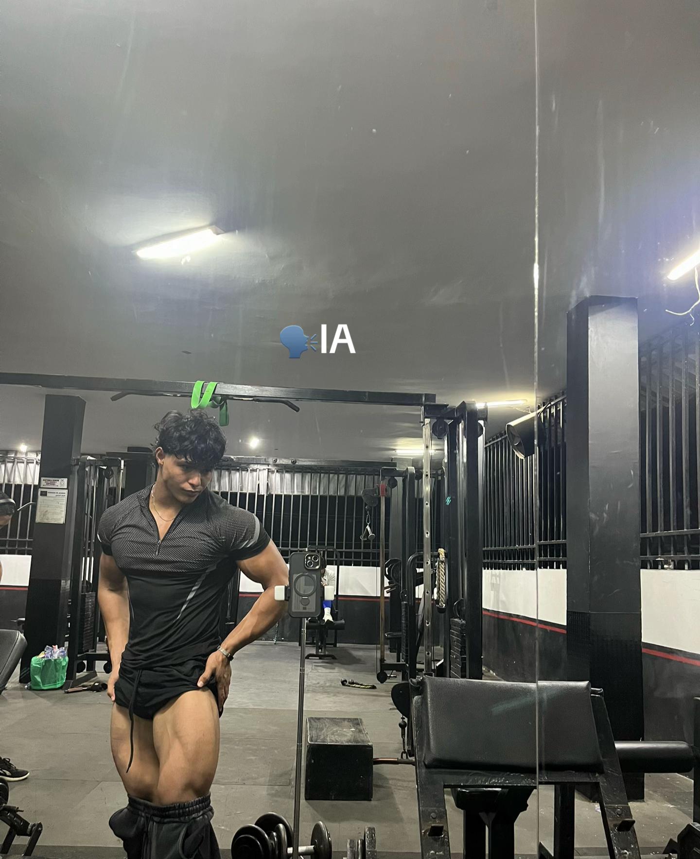 @Julián Arriola