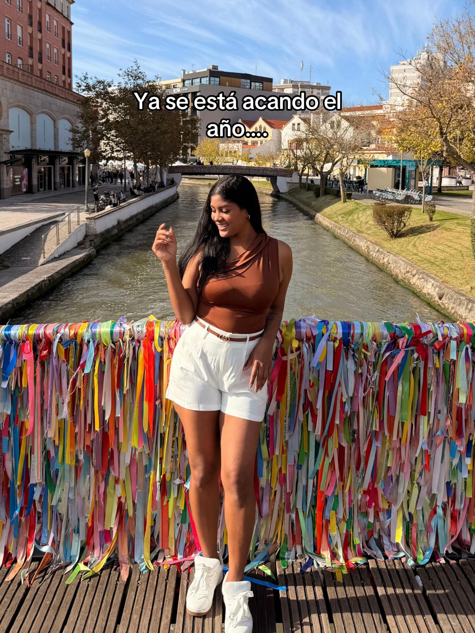 @Paola C💟