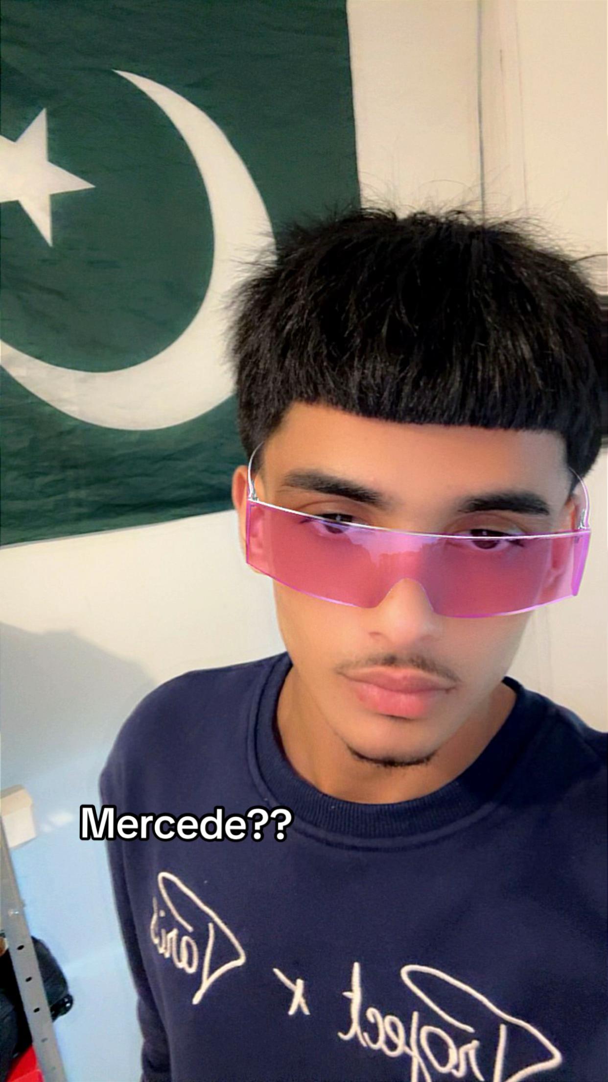 @𝐌𝐎𝐎𝐍🐺🇵🇰