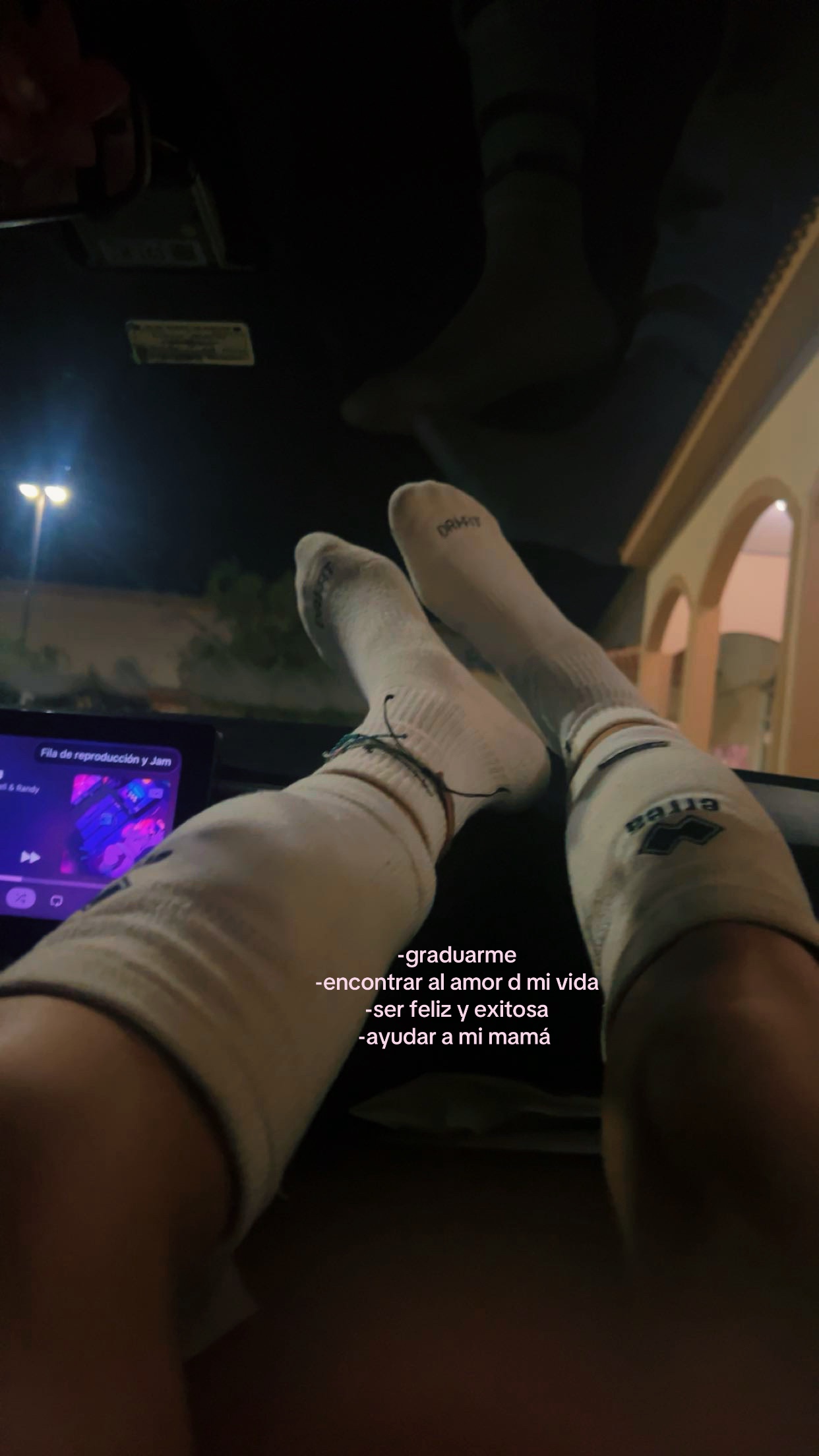 @𝚖