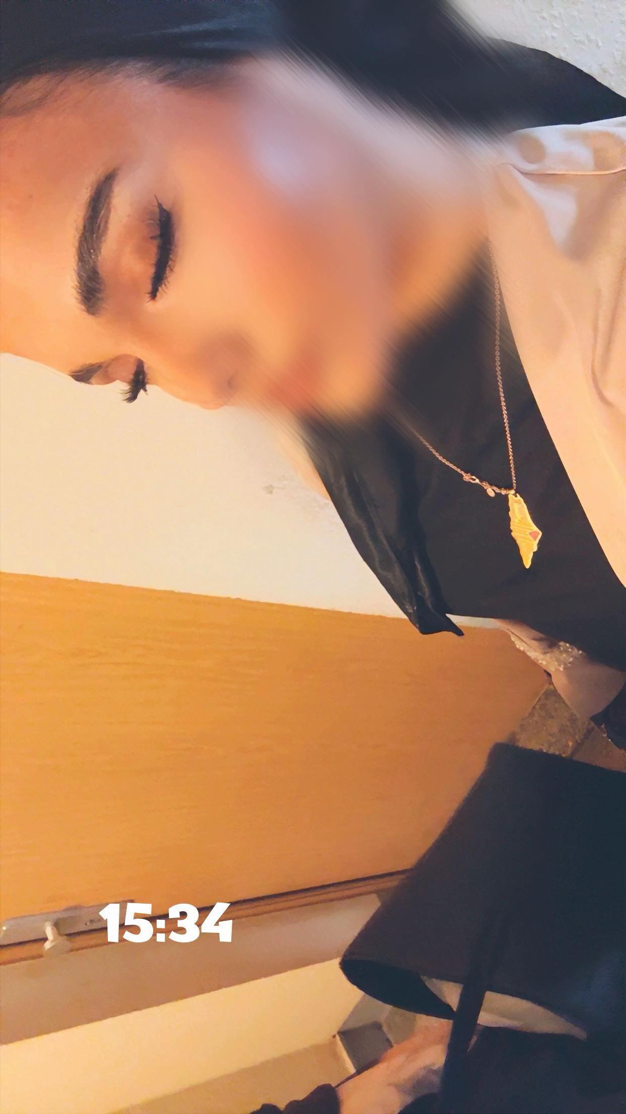 @🥥
