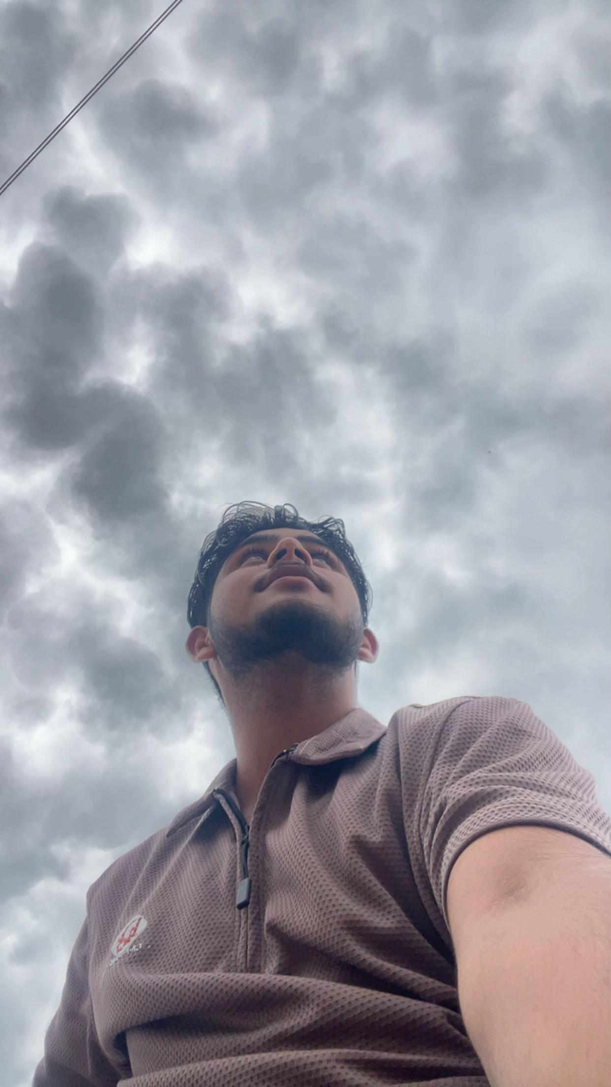 @𝗔ح𝗠𝗘𝗗 👑💸
