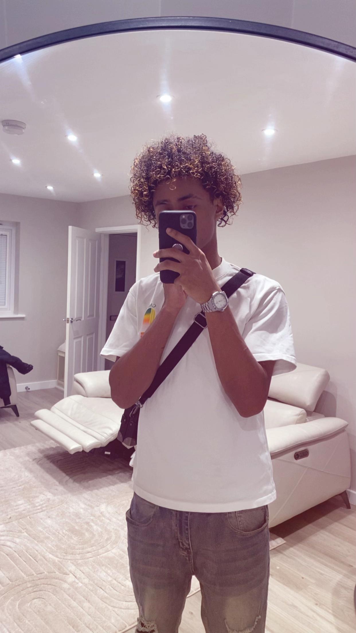 @Sally🧑🏾&zwj;🦱