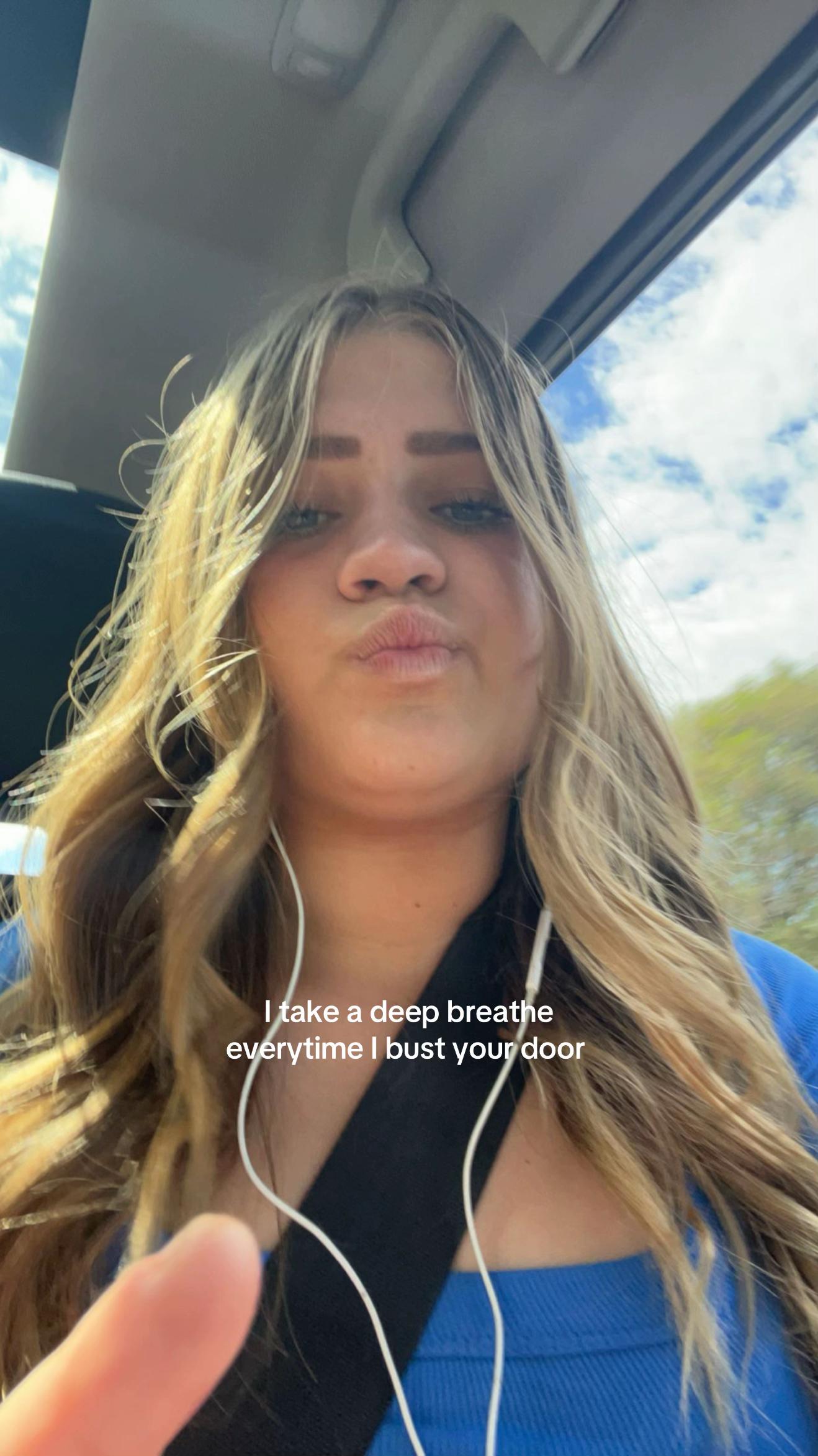 @charleeeehawton