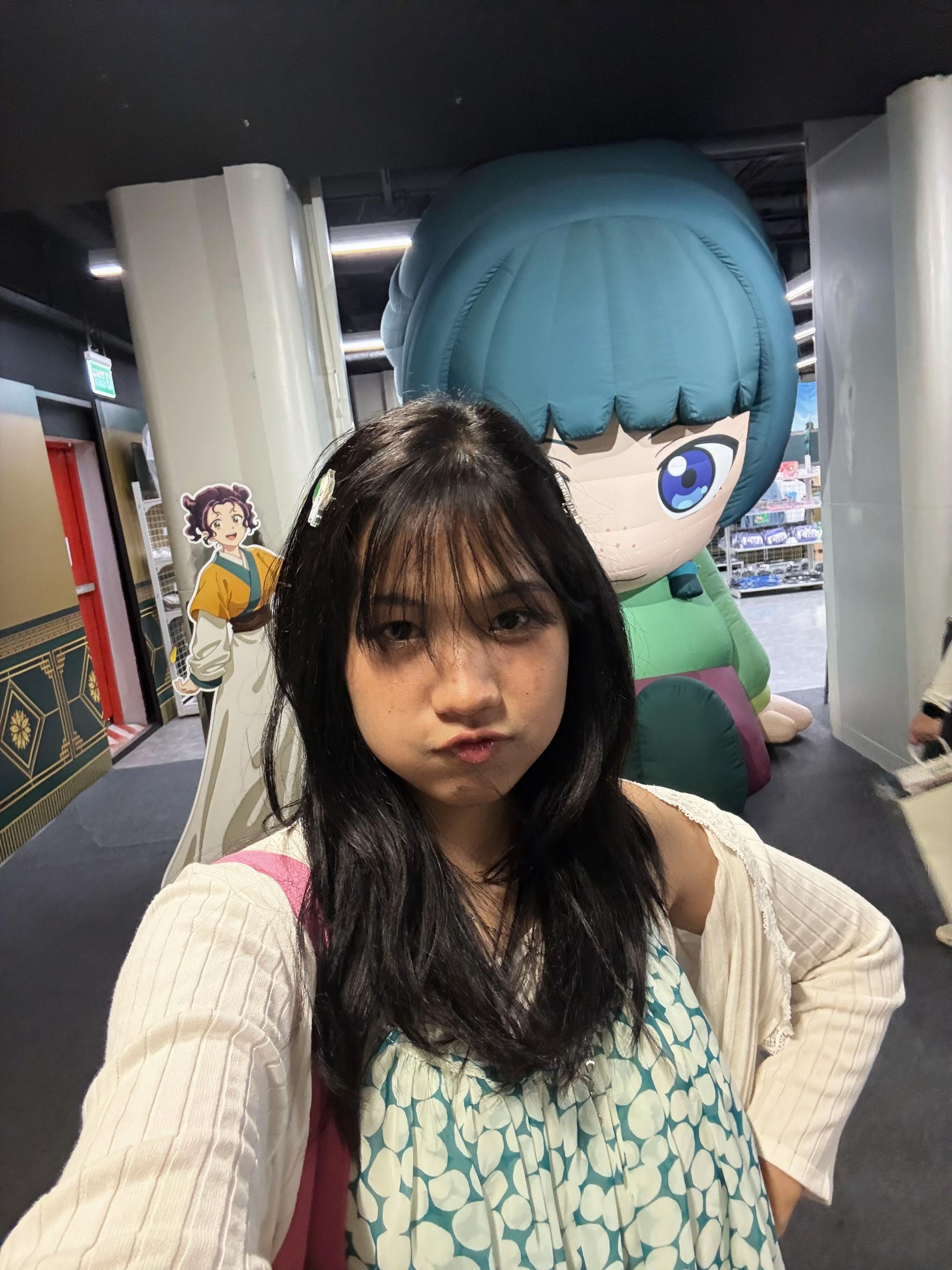 @★^-^★