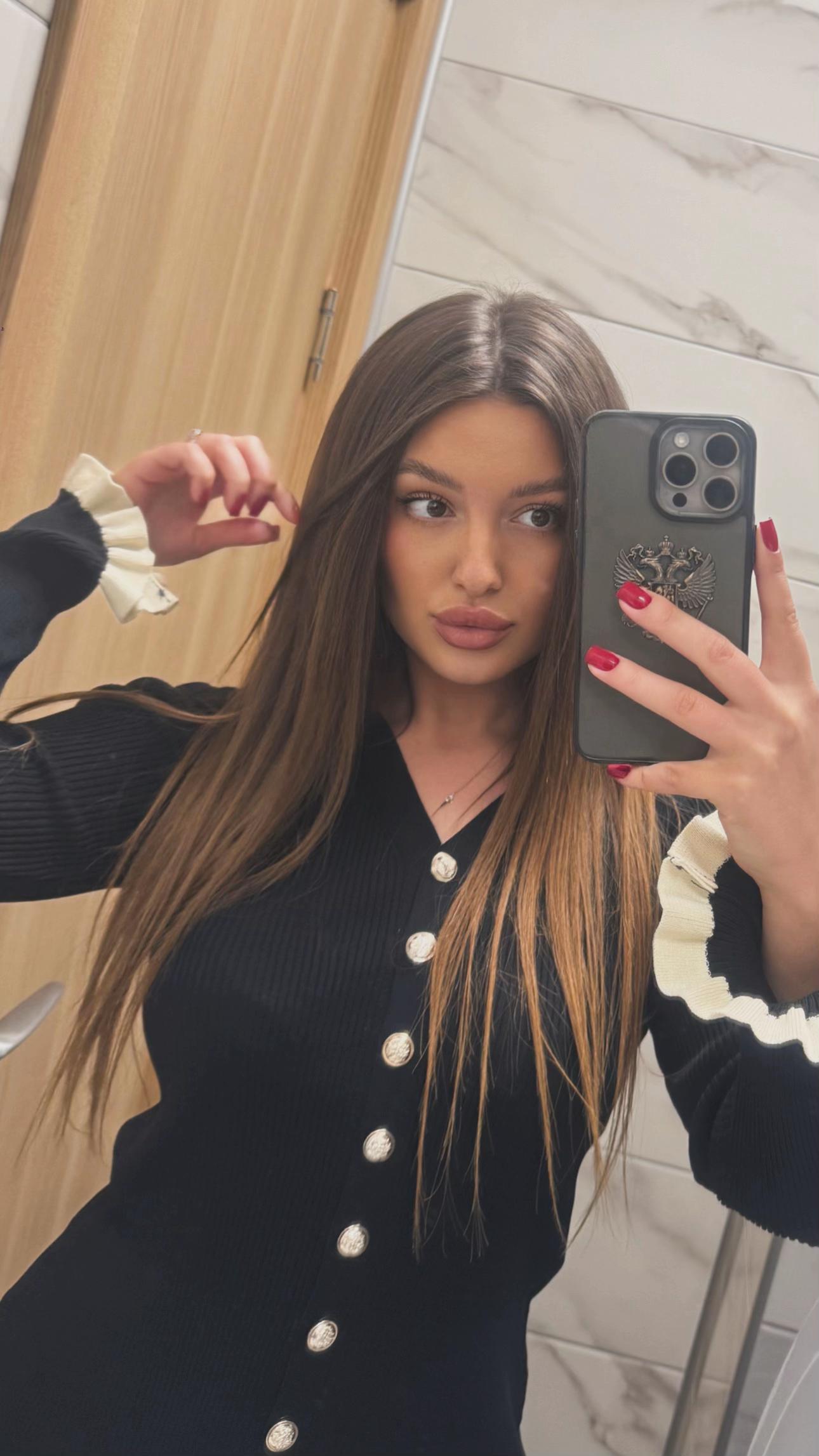 @Alisa