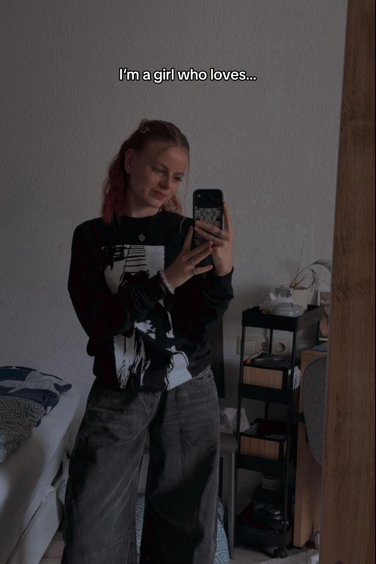@kim ⋆⭒˚.⋆