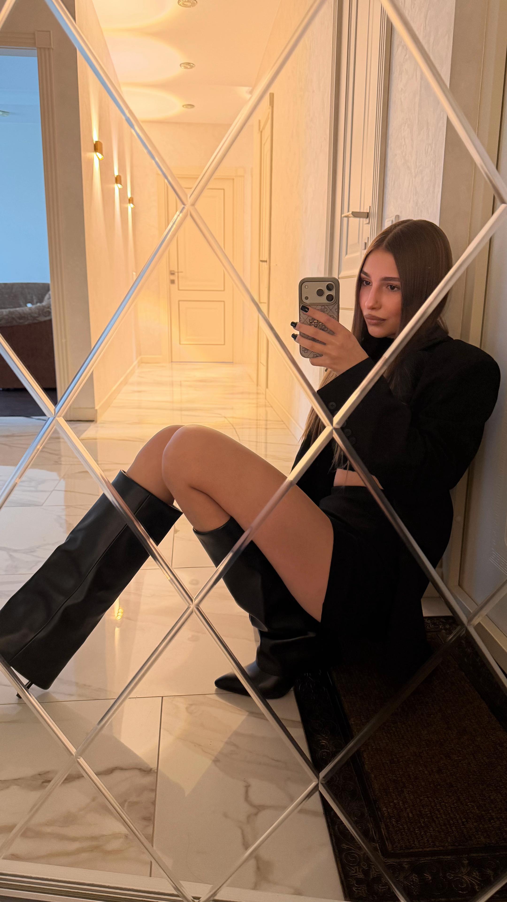 @yuliana
