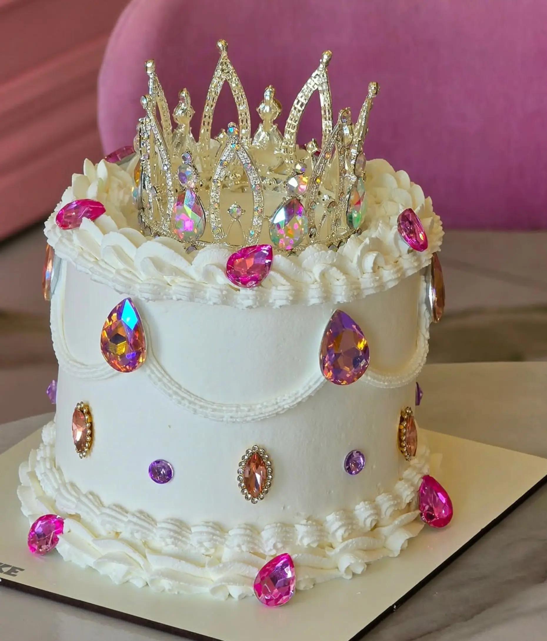 @baking_lounch Aj