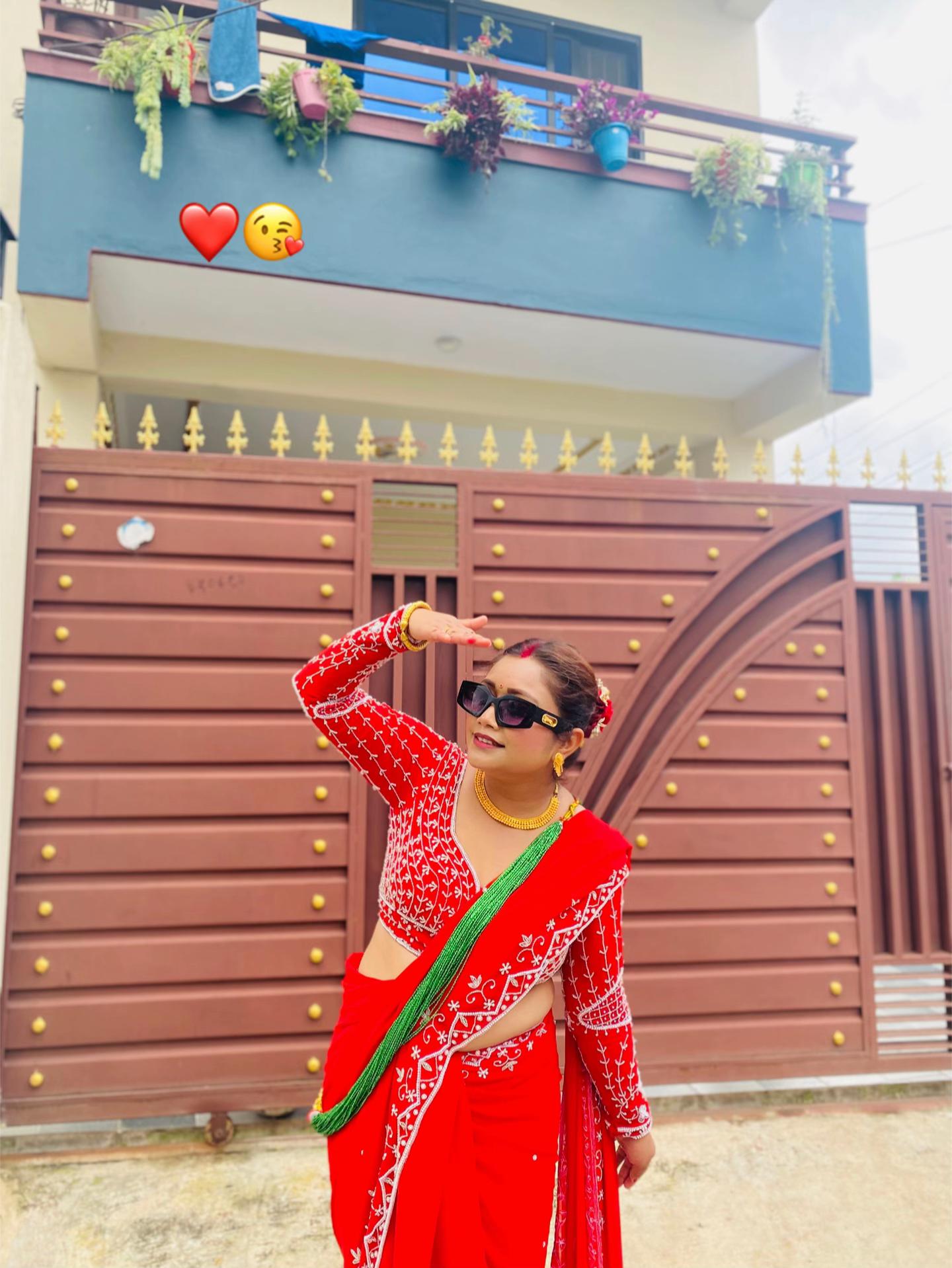 @राधा🦚🌼