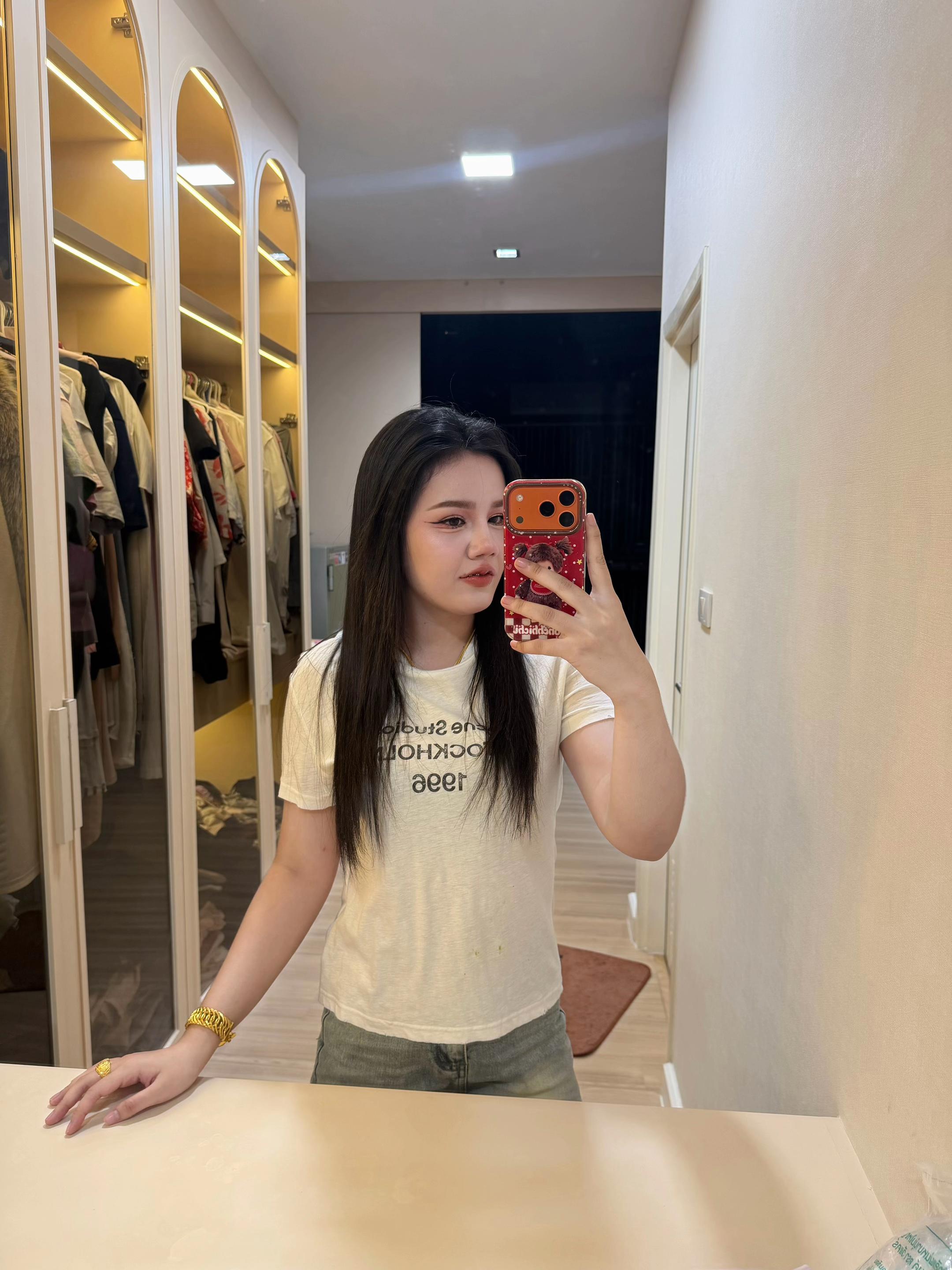@𝓜 𝓲 𝓷 𝓽 🍒