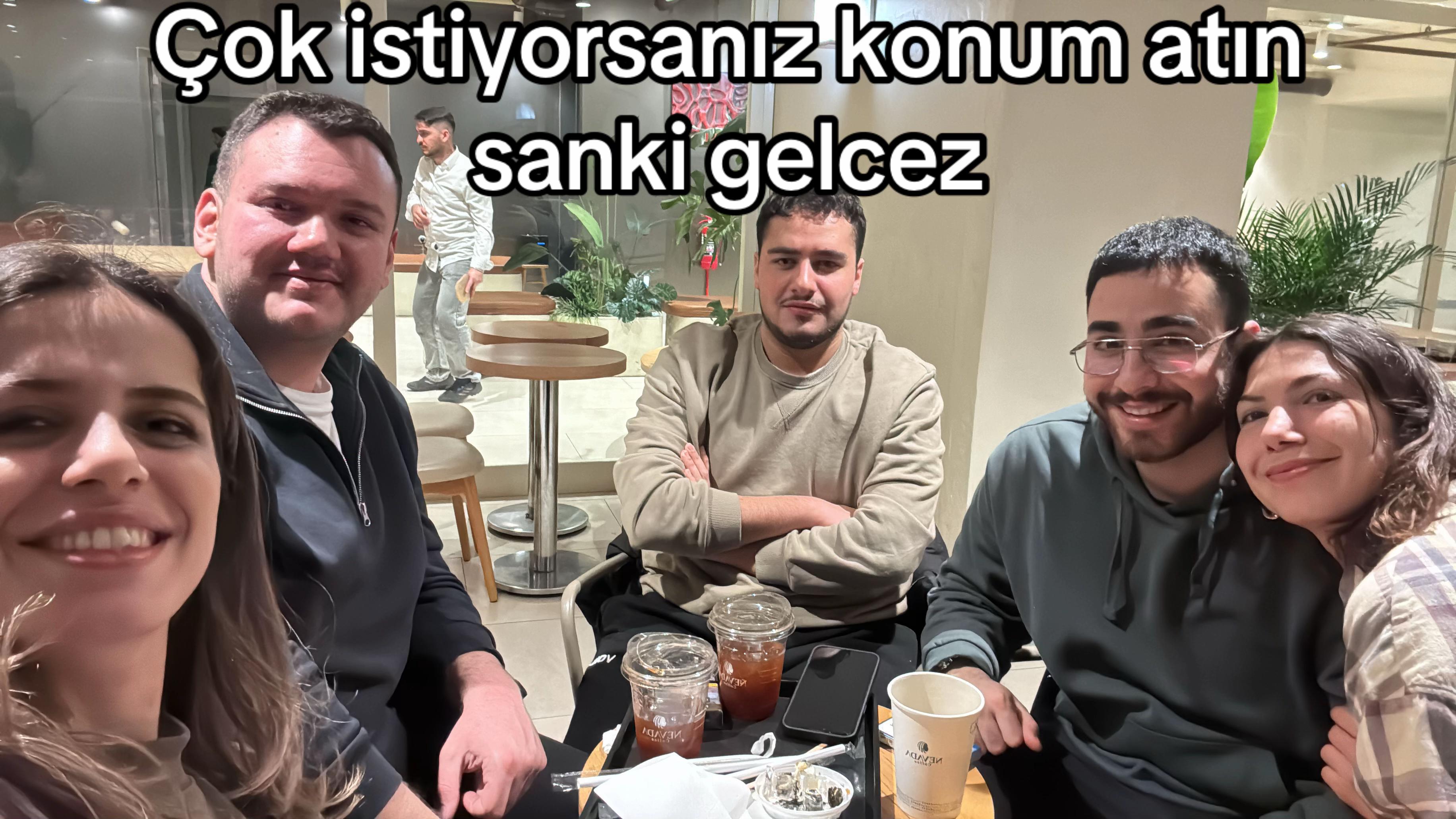 @esmask.o